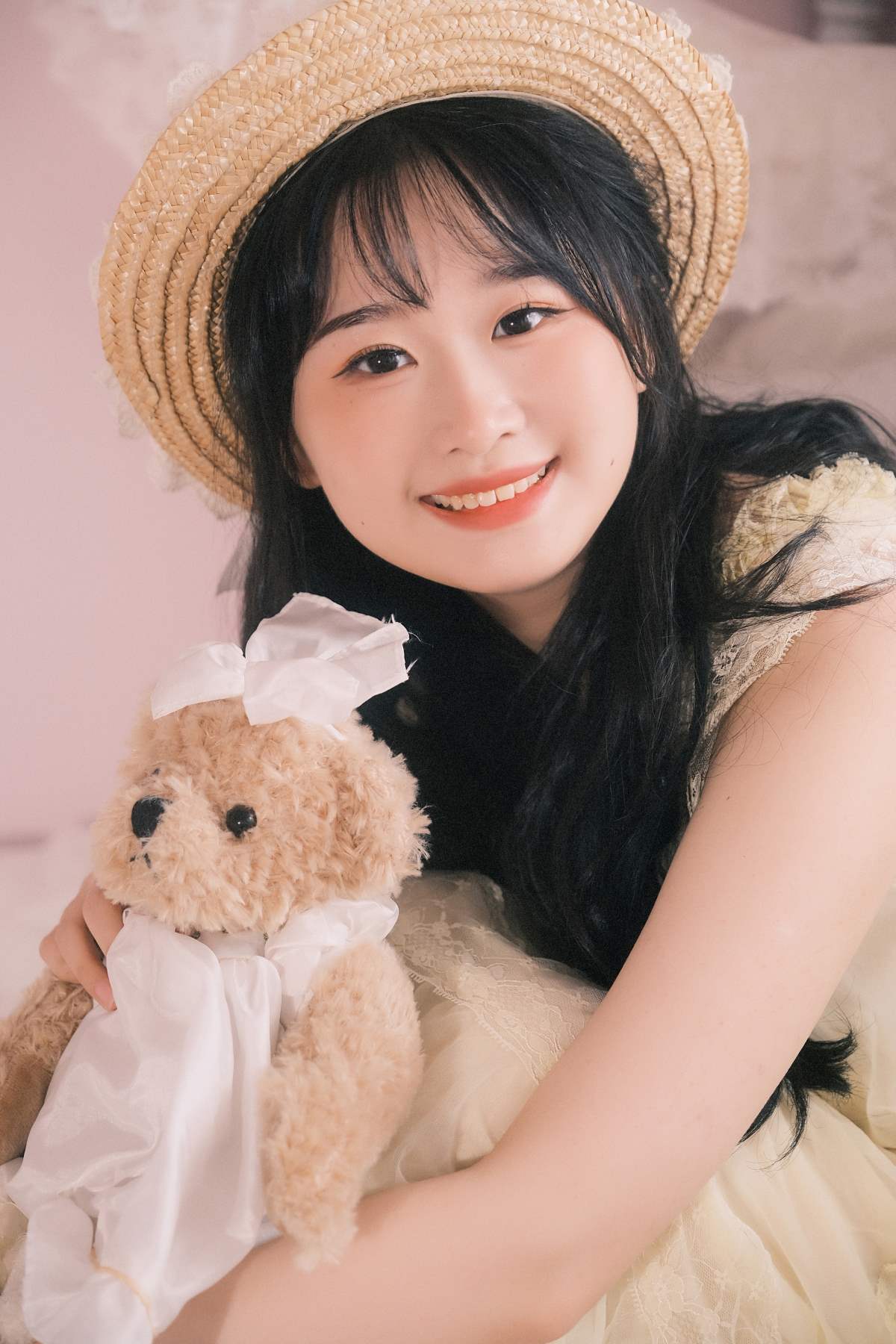 [YITUYU艺图语]2025.08.02 爱是神洒在她肩上的光 小吴 YITUYU艺图语-第1张