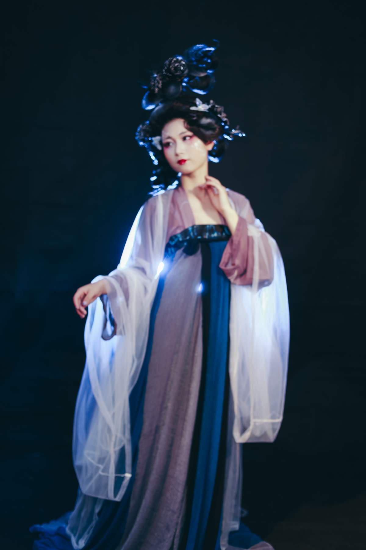 [YITUYU艺图语]2025.08.03 黑山老妖 薇蓝 YITUYU艺图语-第1张