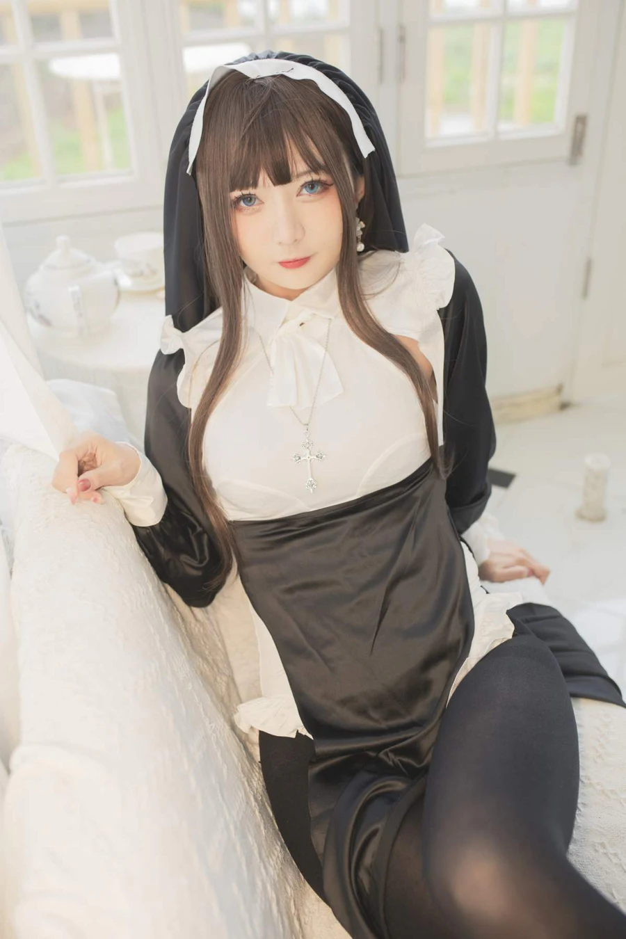 51酱 – 修女 Cosplay-第1张