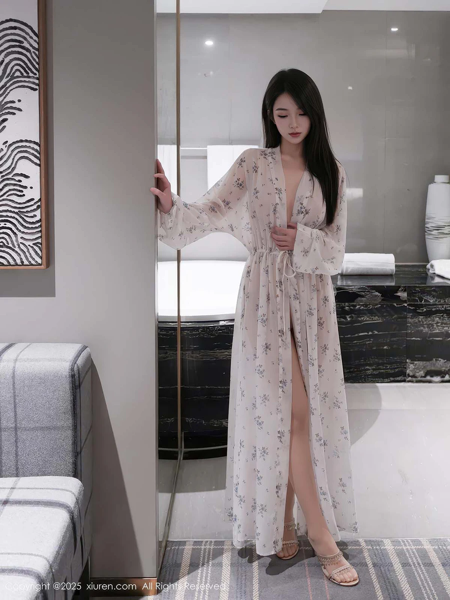 [Xiuren秀人网]2025.11.14 NO.10988 Xiuren秀人网-第2张