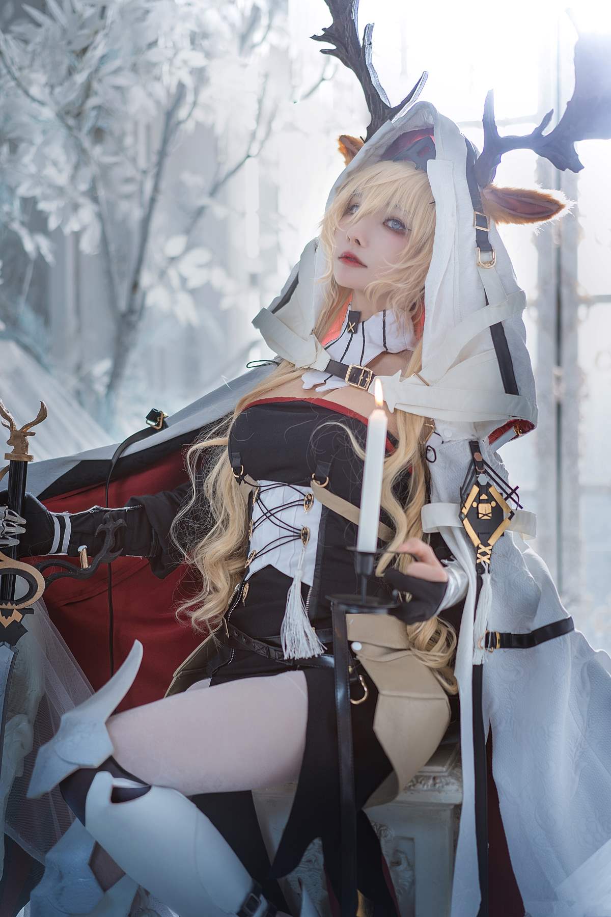 一千只猫薄禾 – 烛骑士 薇薇安娜 Cosplay-第1张