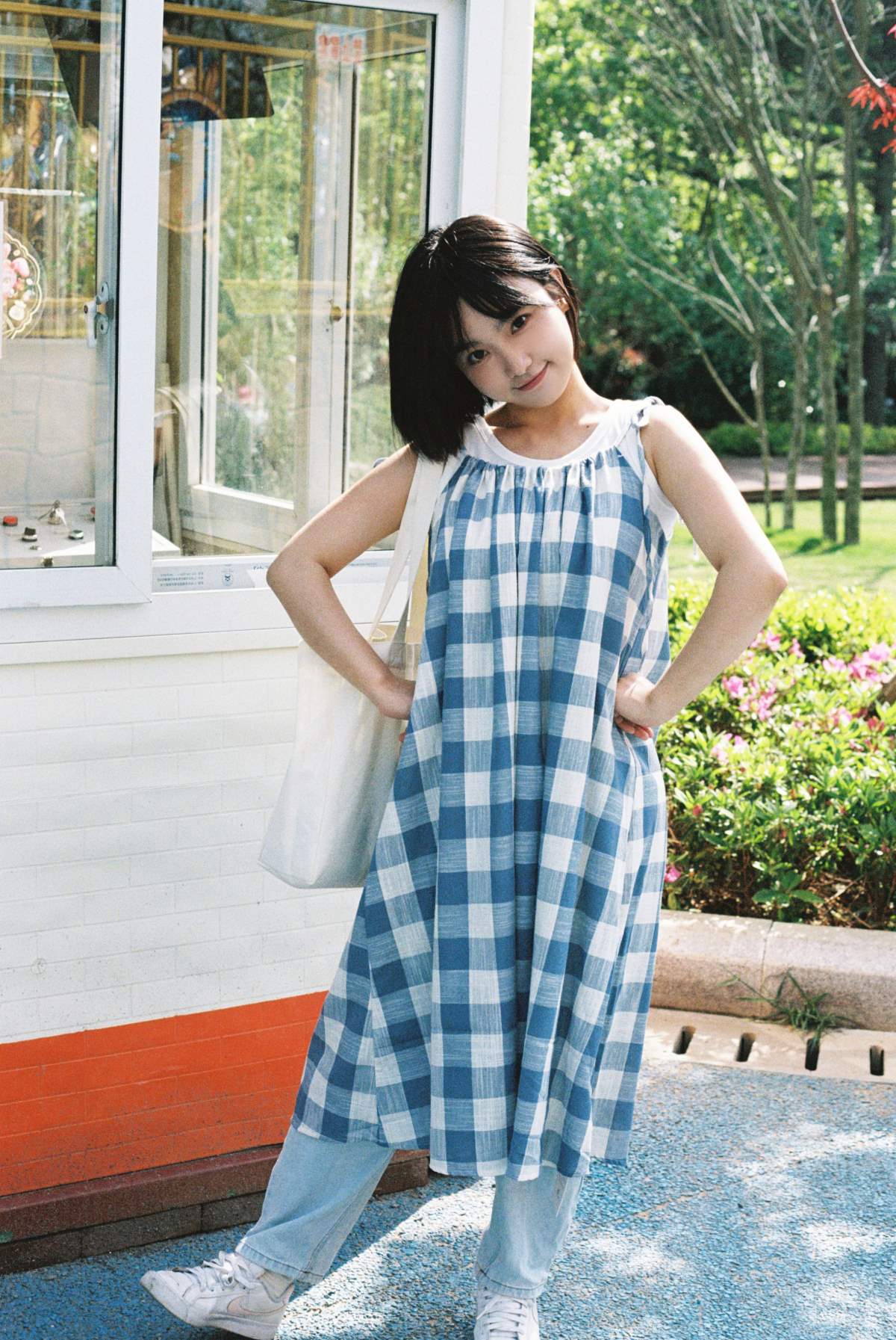 [YITUYU艺图语]2025.08.07 我顶着大太阳，只想给你撑伞 我是圆柱 YITUYU艺图语-第1张