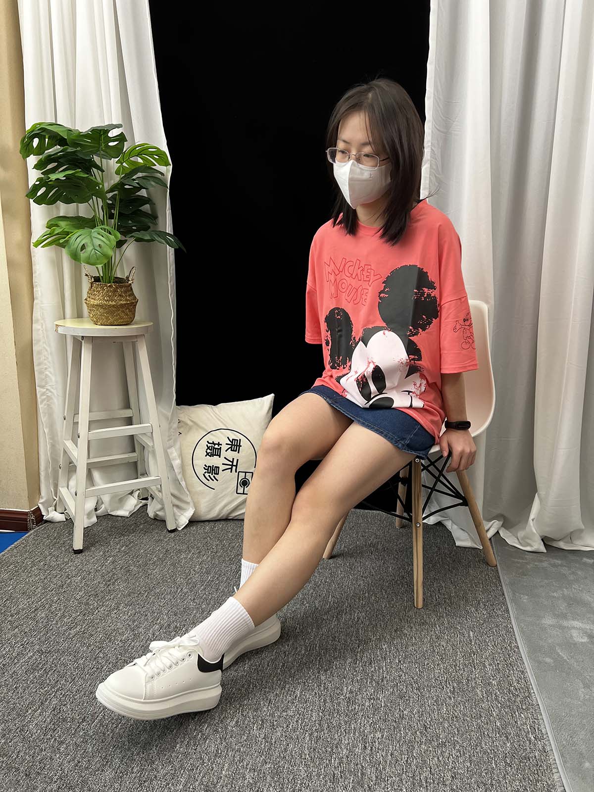 三禾摄影 NO.035 牛仔裙 棉袜 小白鞋 三禾摄影-第1张