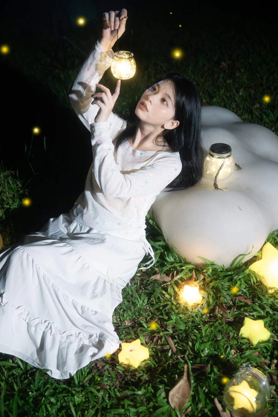 [YITUYU艺图语]2025.08.09 手可摘星辰 曲奇_ YITUYU艺图语-第1张