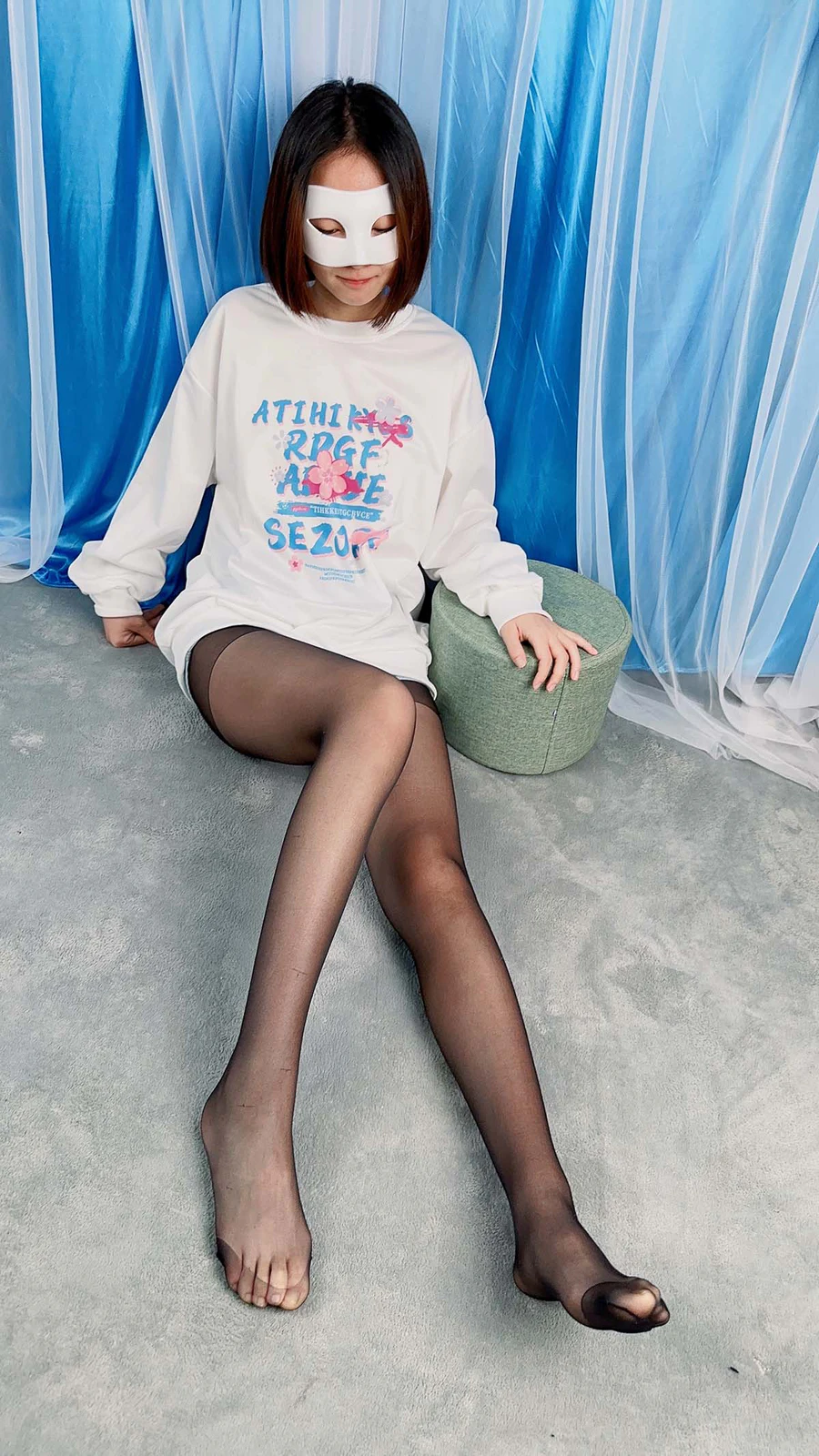 三禾摄影 NO.040 卫衣 休闲短裤 黑丝 三禾摄影-第2张