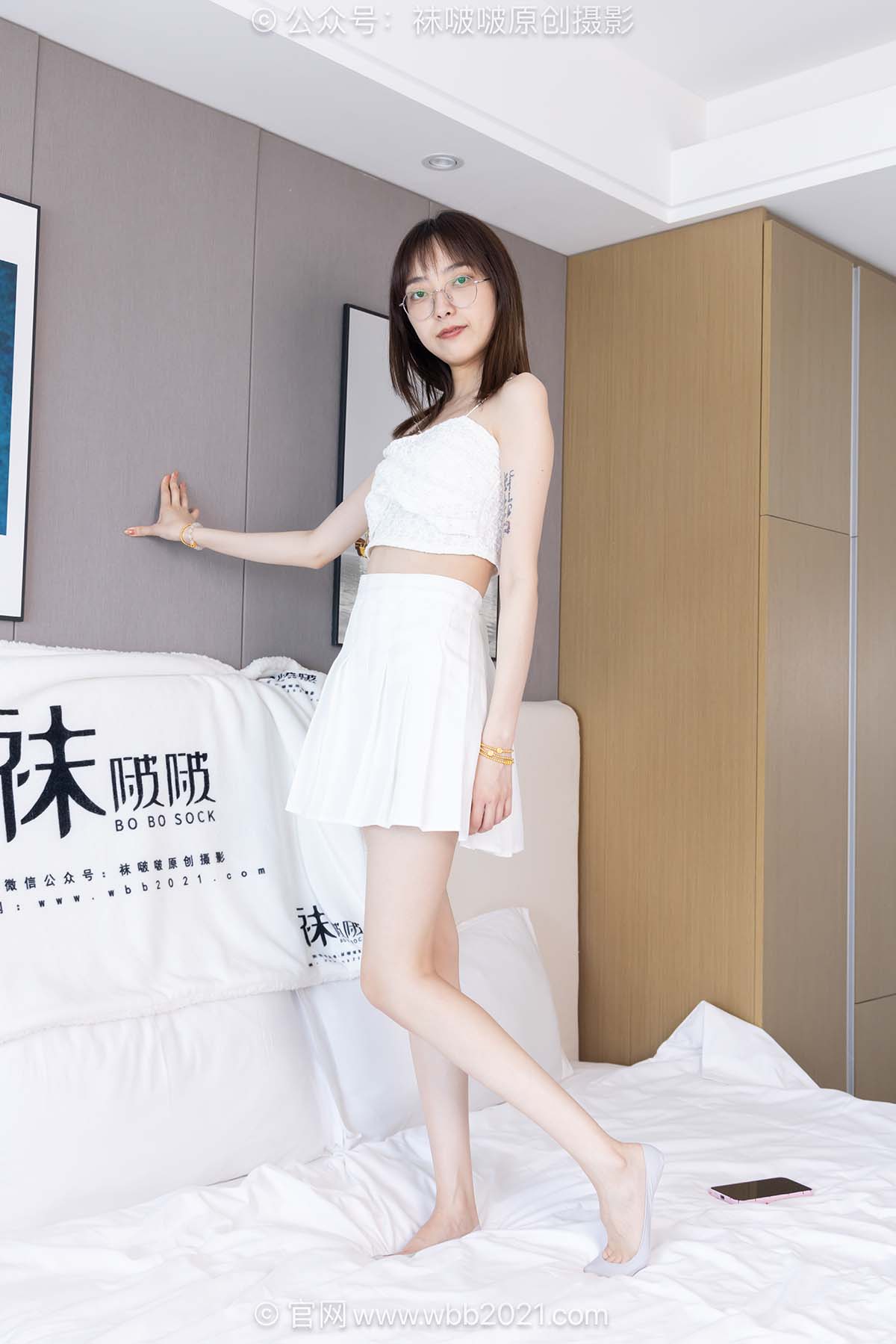 [BoBoSocks袜啵啵]NO.621 稚予-高跟鞋、浅灰色船袜、裸足 BoBoSocks袜啵啵-第1张