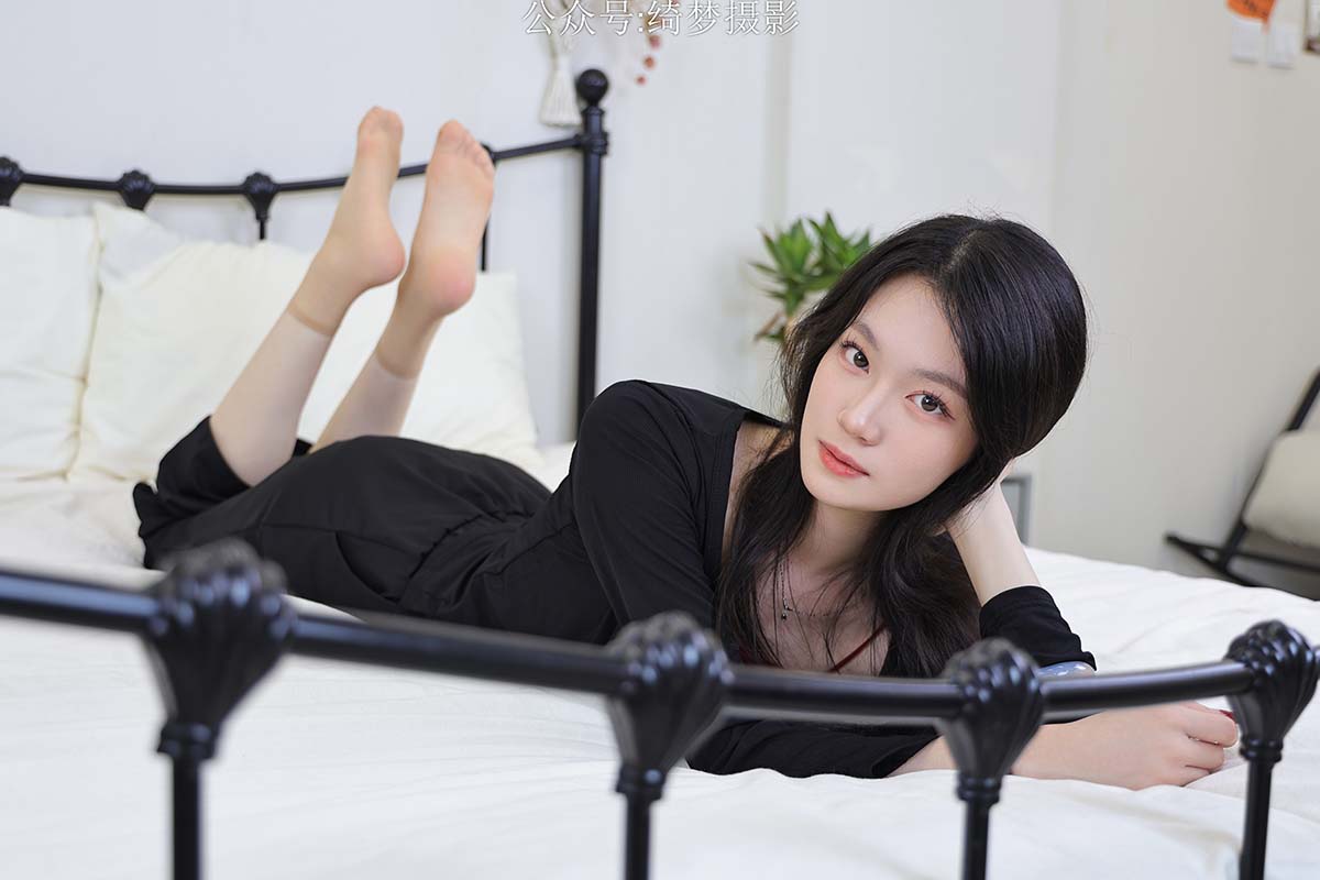 绮梦摄影 2025.11.29 NO.463 小艺 珍藏无修无水印版 QMSY绮梦摄影-第2张