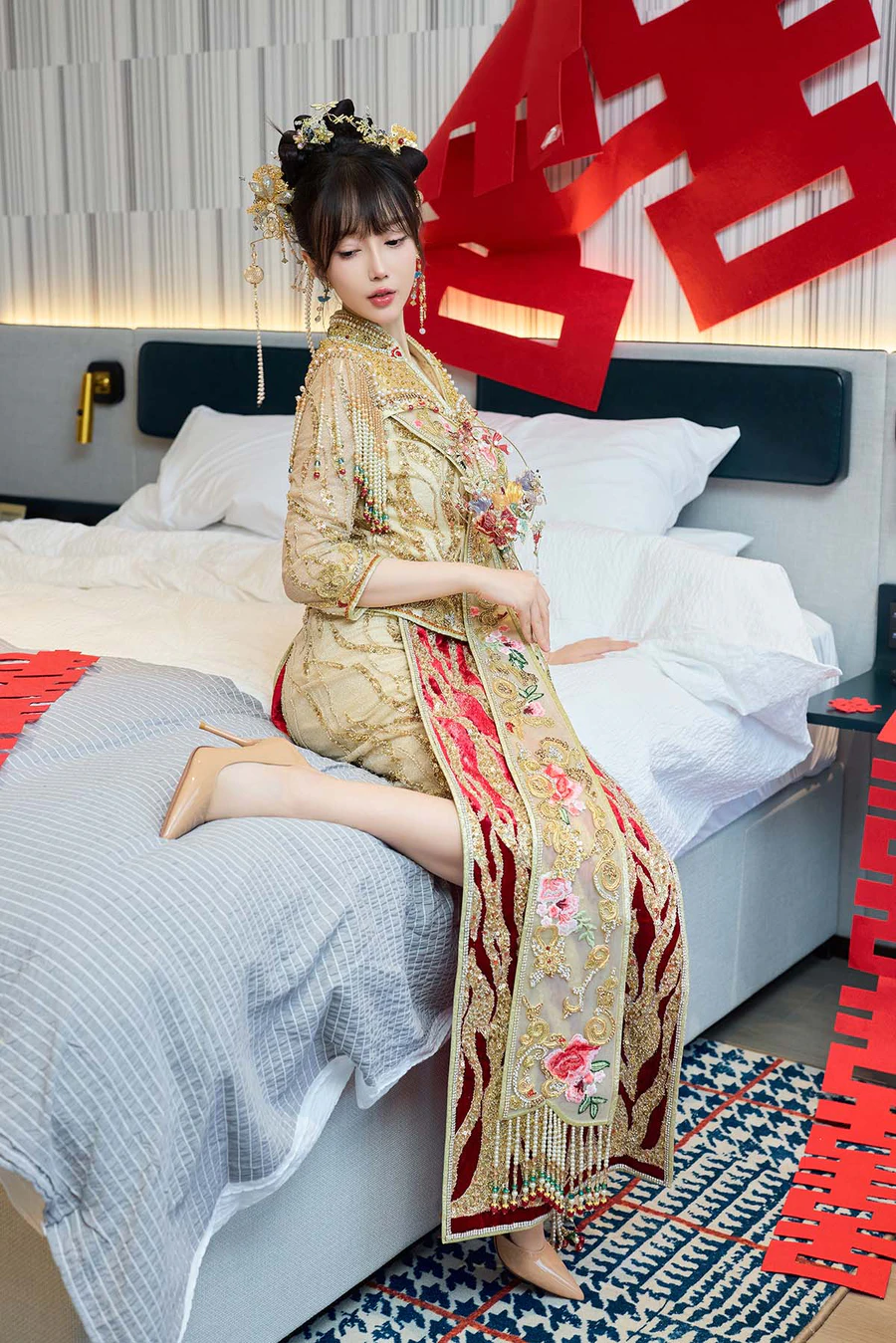 玥儿玥er – 性感秀禾服 JPJX极品精选-第1张