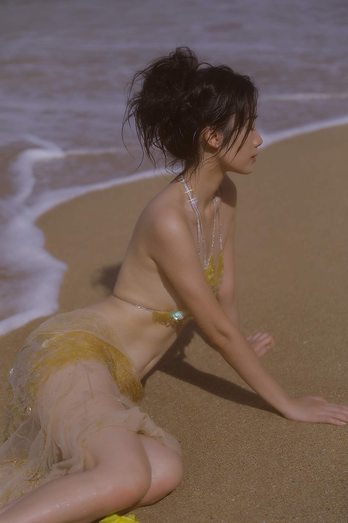 [YITUYU艺图语]2025.08.13 她从海中走来 六六 YITUYU艺图语-第1张