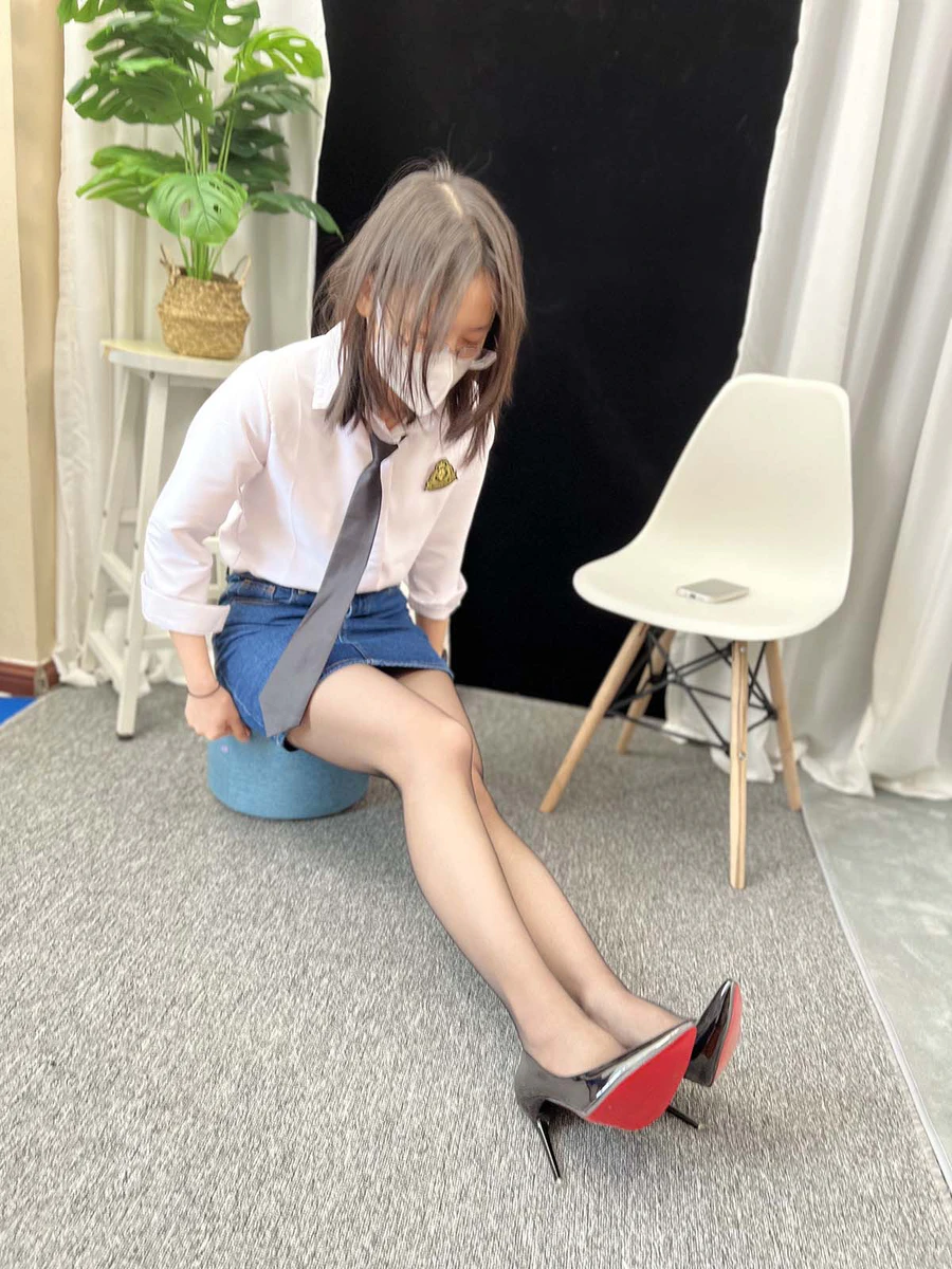 三禾摄影 NO.048 牛仔裙 黑丝 高跟 三禾摄影-第2张