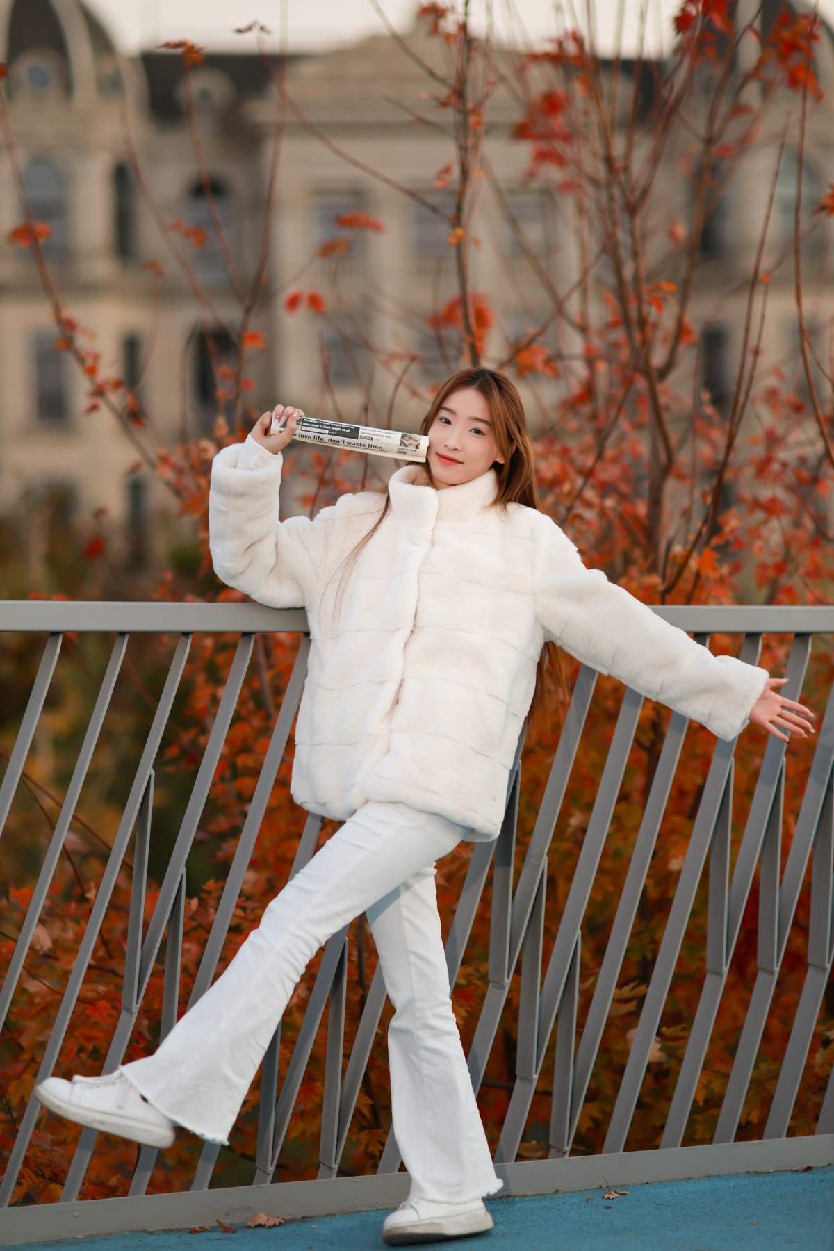 [YITUYU艺图语]2025.08.16 人间忽晚 山河已秋 婷子 YITUYU艺图语-第1张