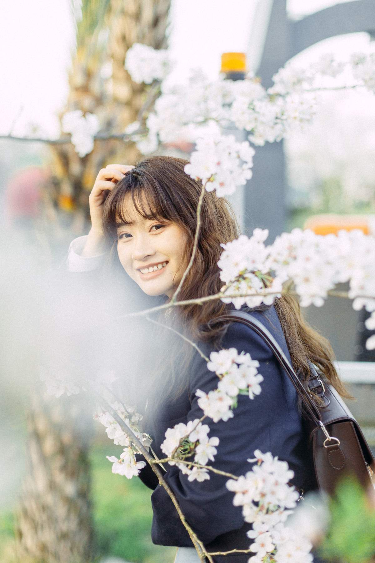 [YITUYU艺图语]2025.08.17 樱花树下 是三三吖 YITUYU艺图语-第1张