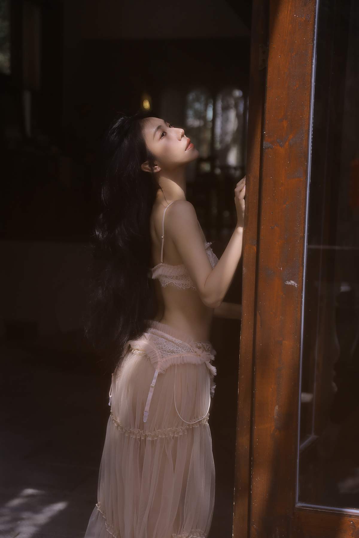 [YITUYU艺图语]2025.08.18 上午十点的光 Wendy园子模特 YITUYU艺图语-第1张