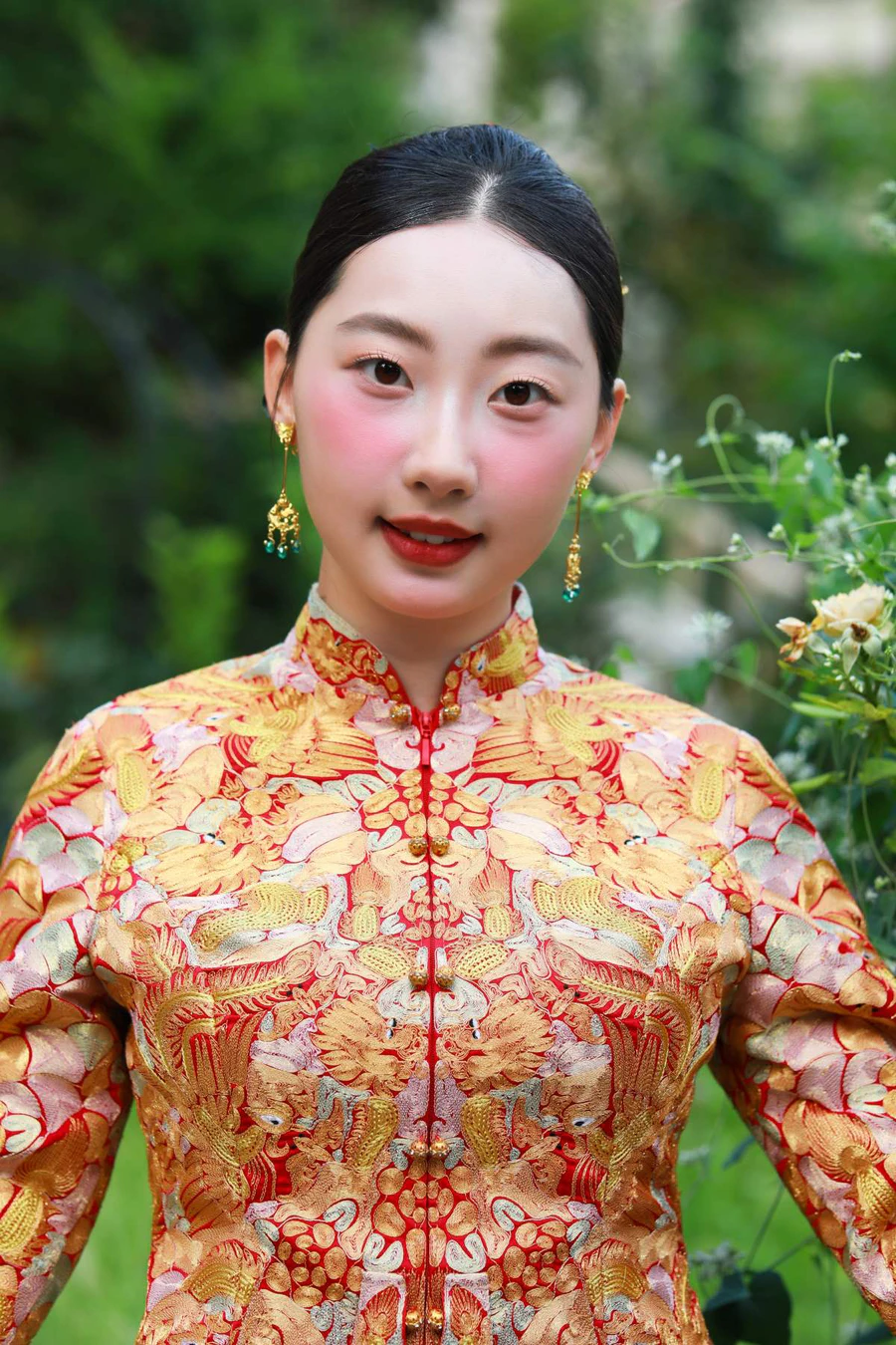 [YITUYU艺图语]2025.08.19 龙凤褂写真 但行好事 YITUYU艺图语-第1张