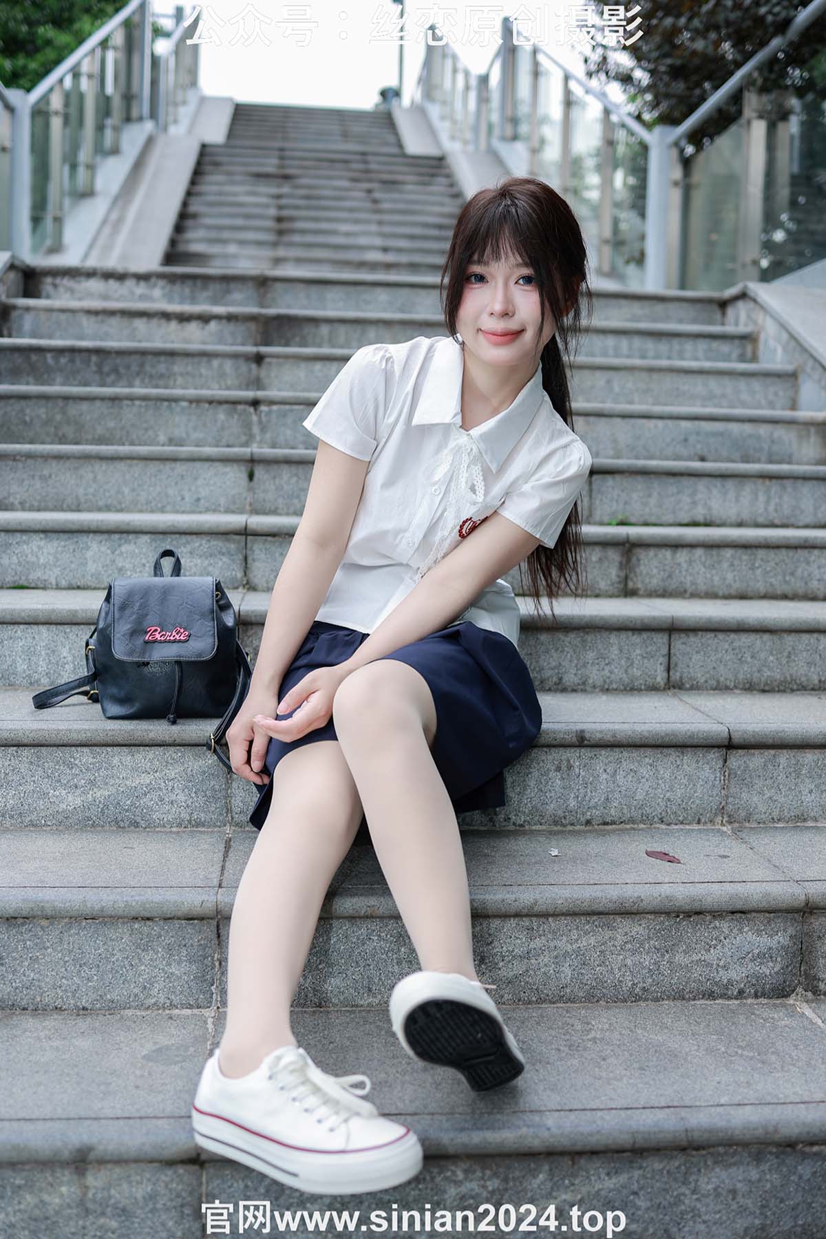 丝恋摄影 NO.016 泡芙-白色衬衫 jk短裙 肉色薄丝 白色帆布鞋 丝恋摄影-第2张