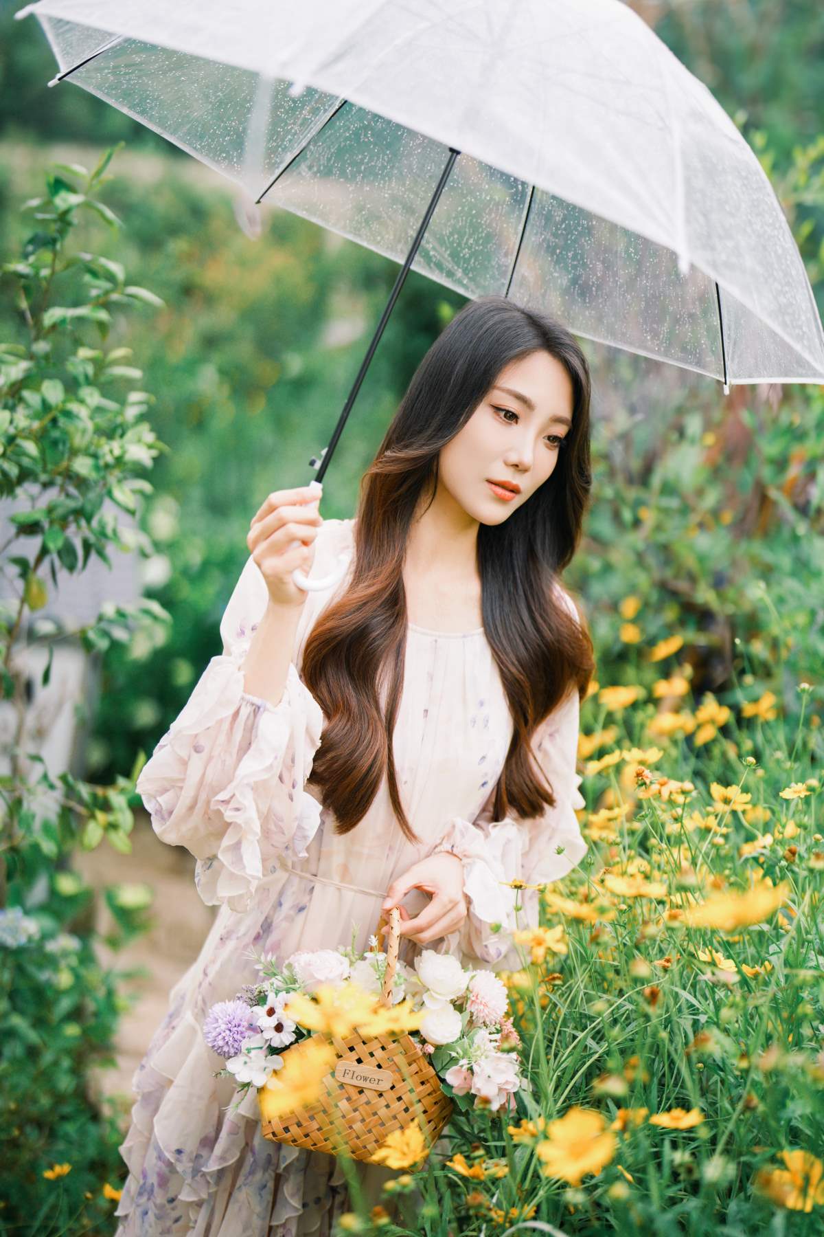 [YITUYU艺图语]2025.08.20 唯美风-“花开无尽夏，浪漫永不休” 小雅 YITUYU艺图语-第1张