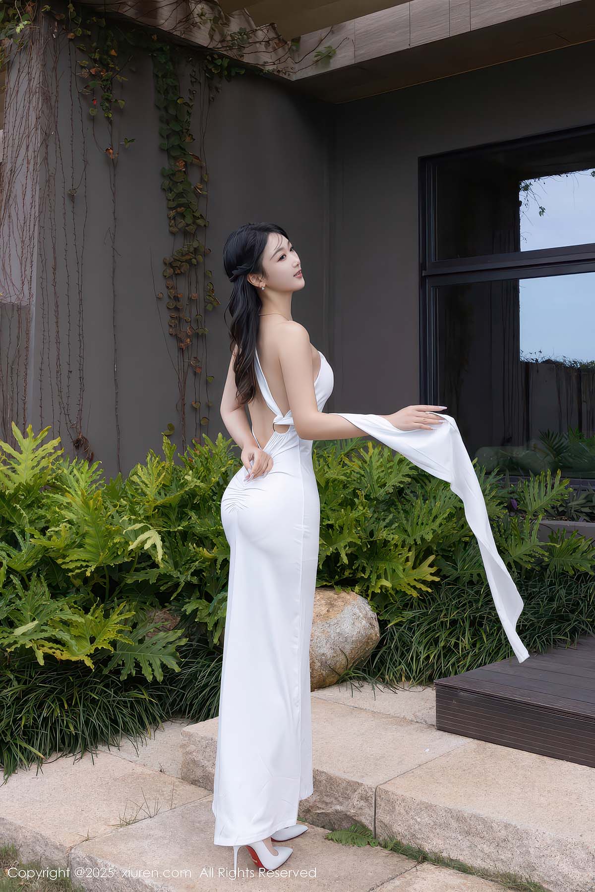 [Xiuren秀人网]2025.12.15 NO.11109 唐安琪 Xiuren秀人网-第1张