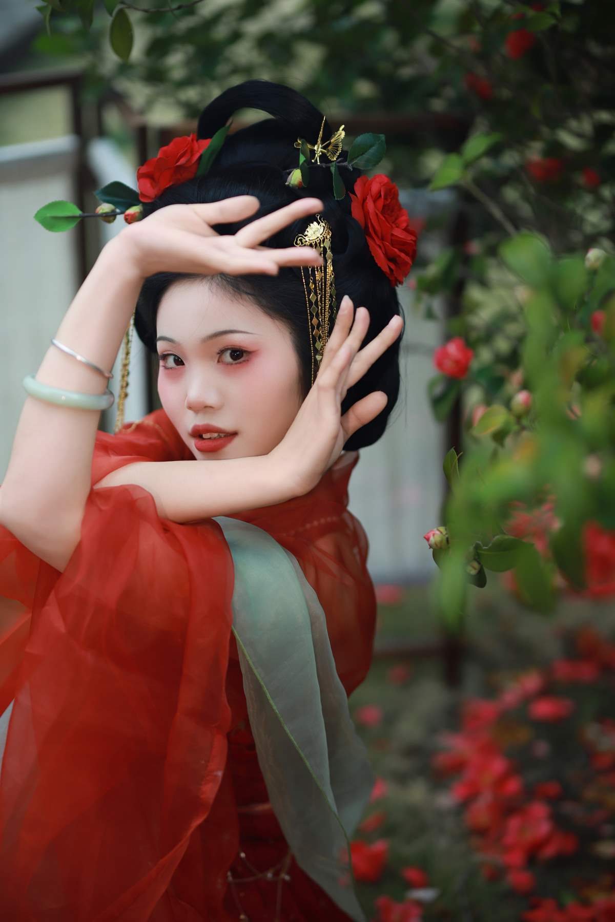 [YITUYU艺图语]2025.08.22 茶花与花魁 今天要去化妆玲 YITUYU艺图语-第1张