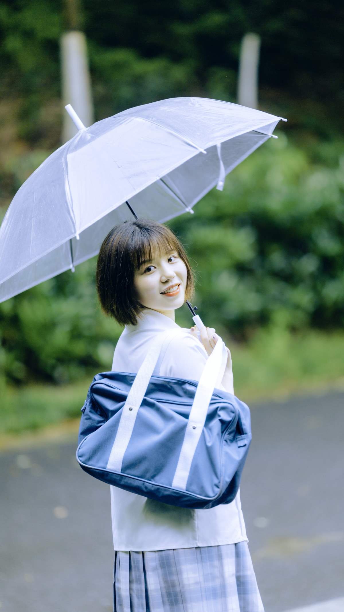 [YITUYU艺图语]2025.08.22 雨后 鑫鑫 YITUYU艺图语-第1张