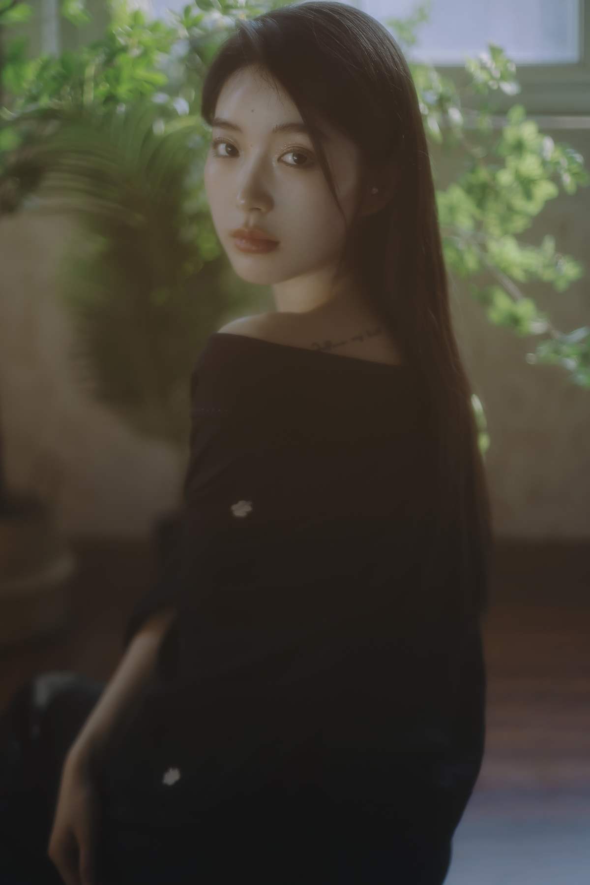 [YITUYU艺图语]2025.08.23 清冷感拉满 美鹿籽 YITUYU艺图语-第1张