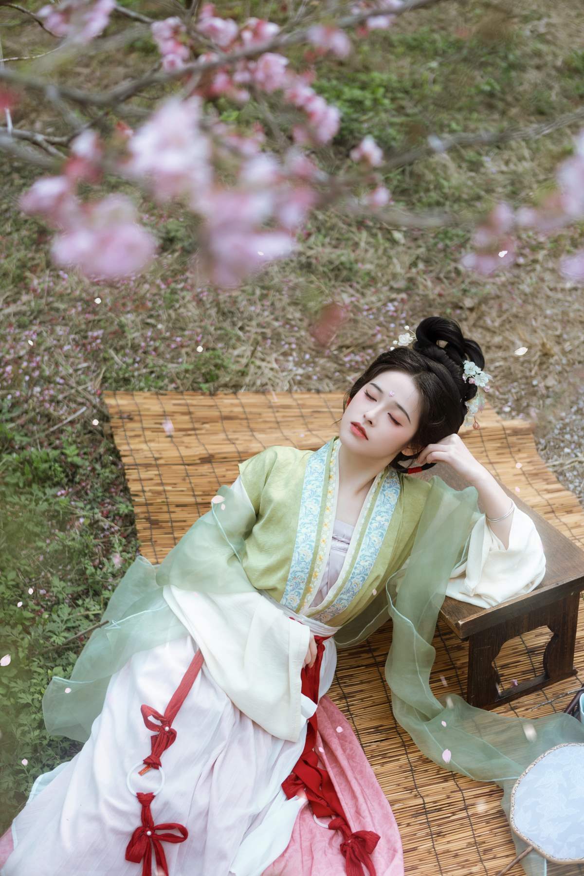 [YITUYU艺图语]2025.08.25 樱落 恬恬圈圈 YITUYU艺图语-第1张