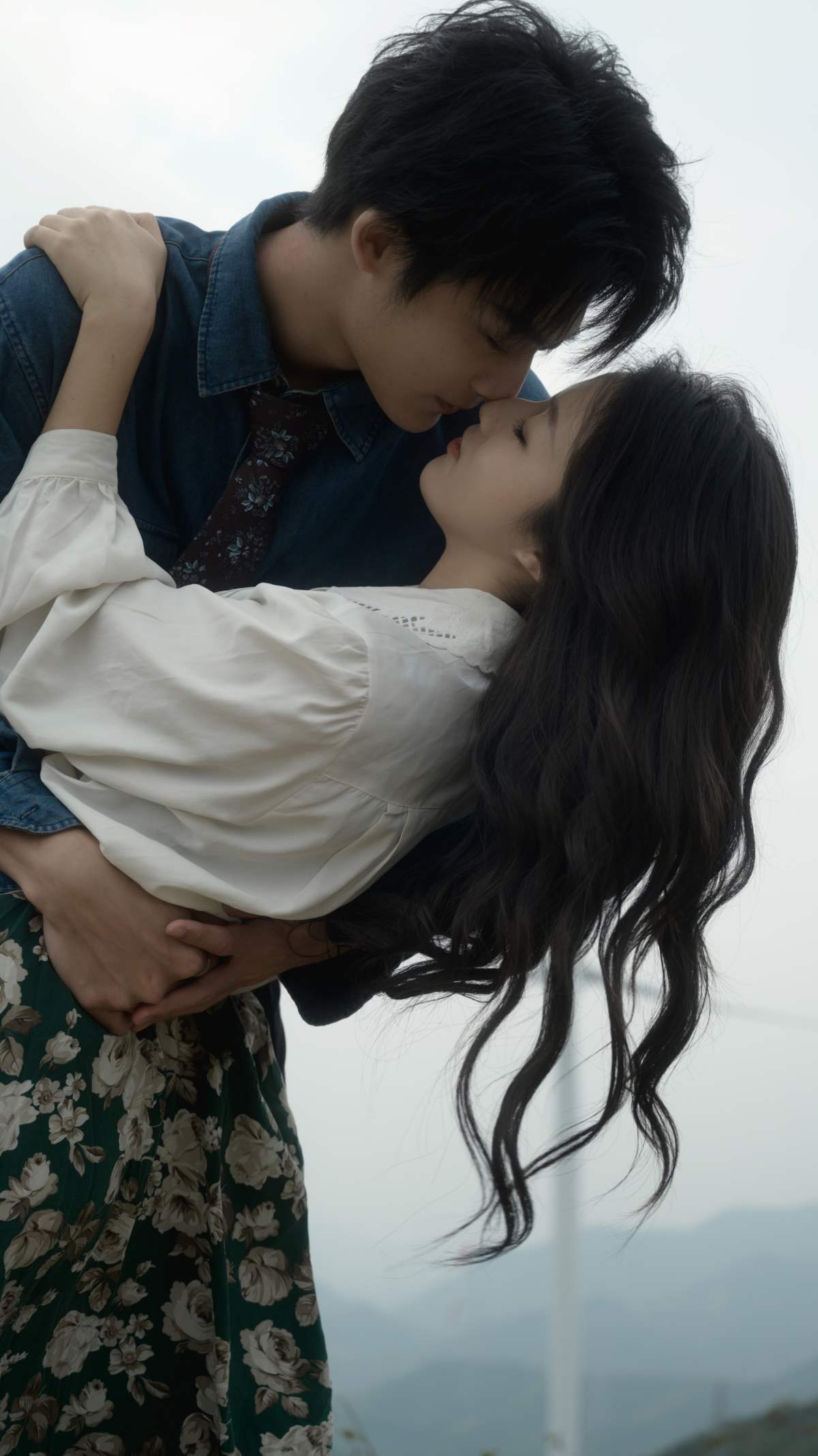 [YITUYU艺图语]2025.08.25 爱在黄昏日落前 西子瞻 YITUYU艺图语-第1张