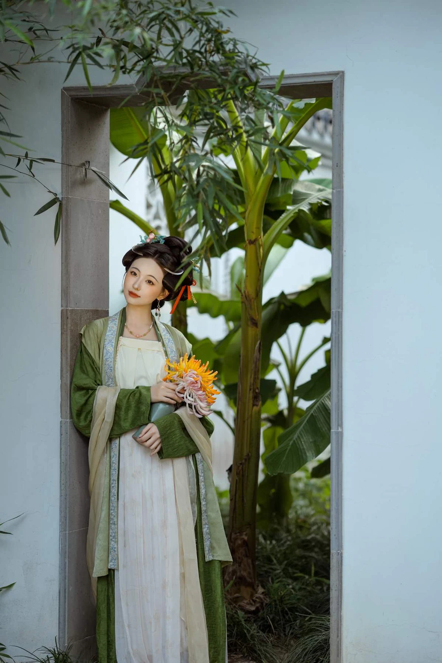 [YITUYU艺图语]2025.08.27 红了樱桃，绿了芭蕉 小羊爱干饭 YITUYU艺图语-第1张