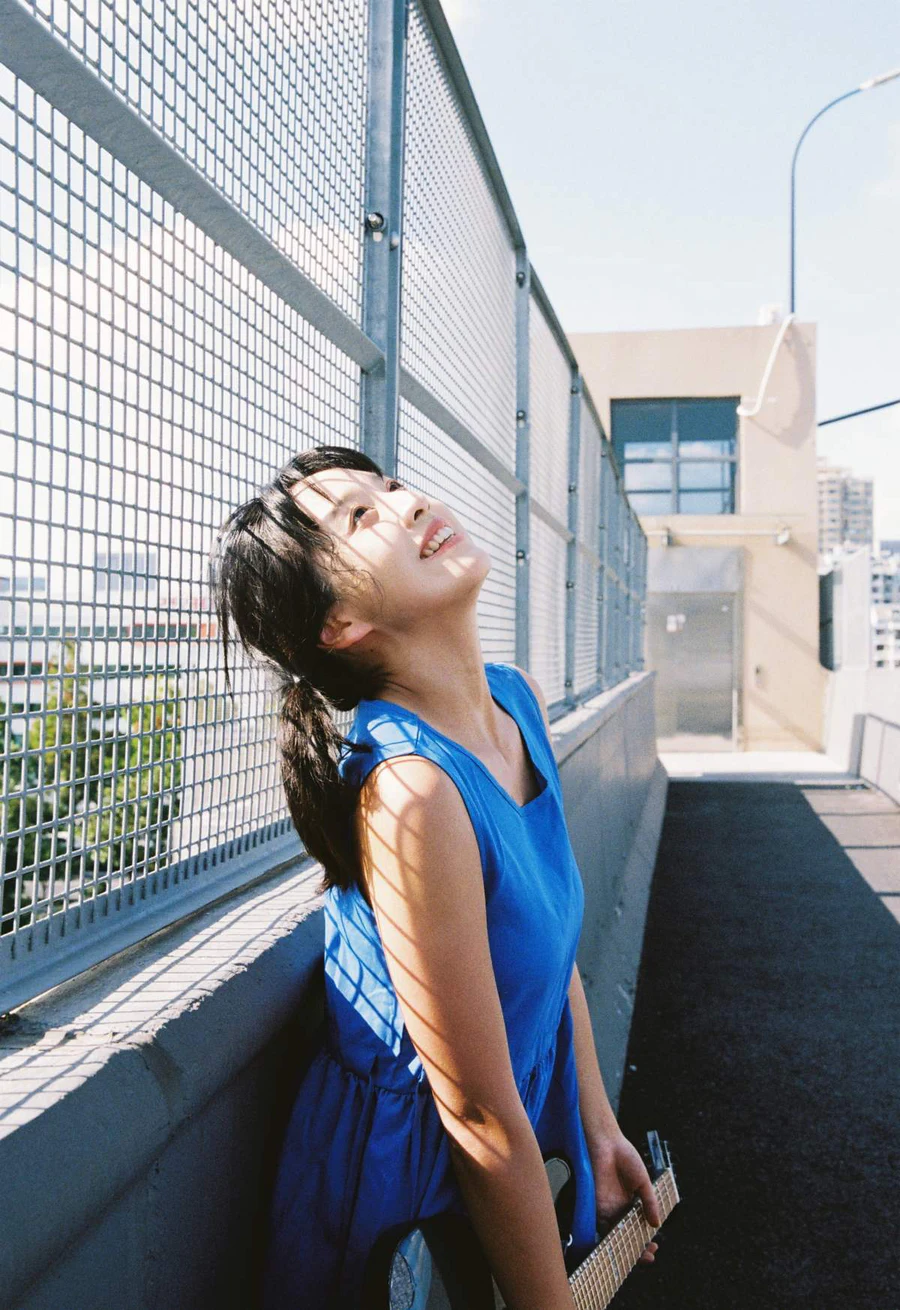 [YITUYU艺图语]2025.08.27 夏日蓝色少女 各各答 YITUYU艺图语-第1张