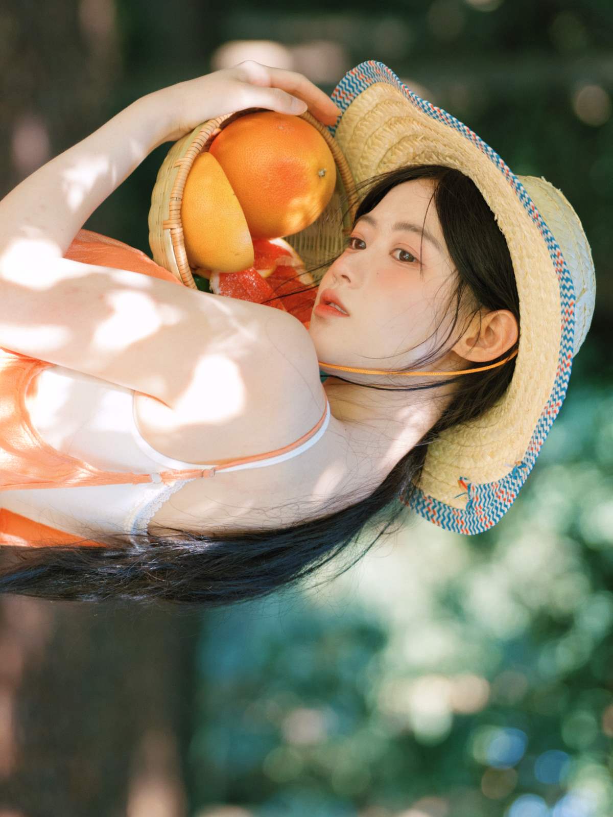 [YITUYU艺图语]2025.08.28 感受夏日的色彩 康渝茜Niki YITUYU艺图语-第1张