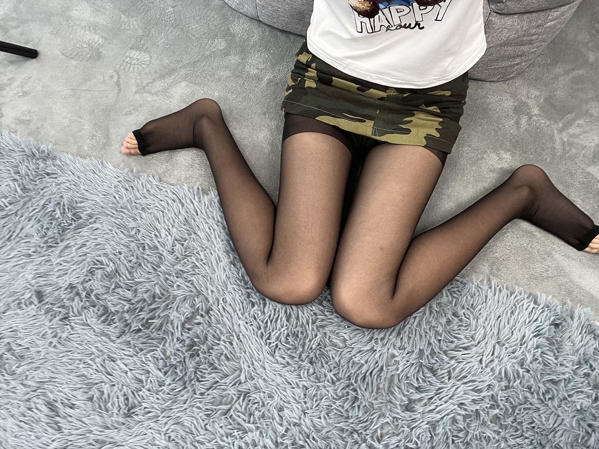 三禾摄影 NO.060 迷彩裤裙 黑丝露趾袜 三禾摄影-第1张