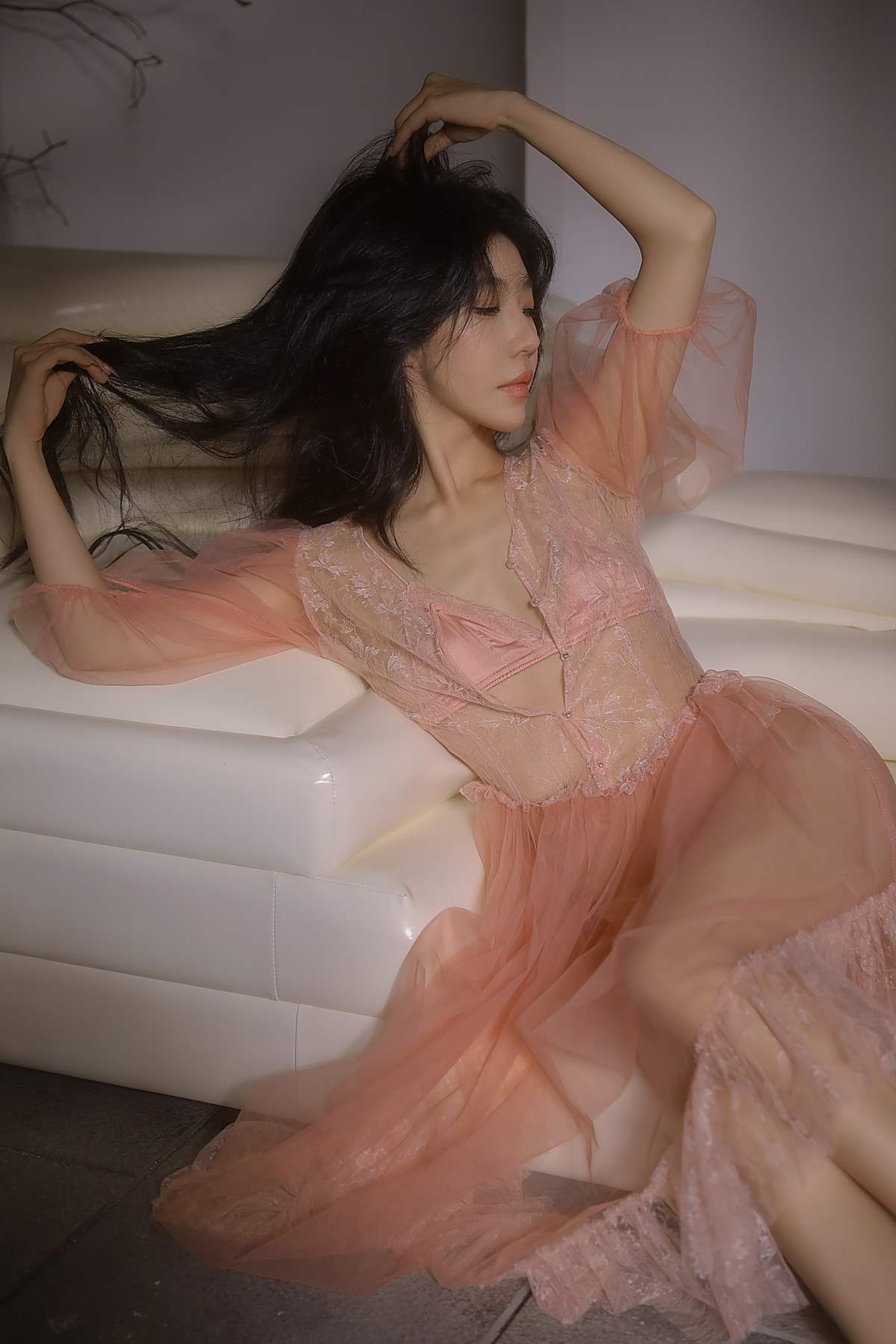 [YITUYU艺图语]2025.08.30 温柔长满枝头 野生模特园子 YITUYU艺图语-第1张