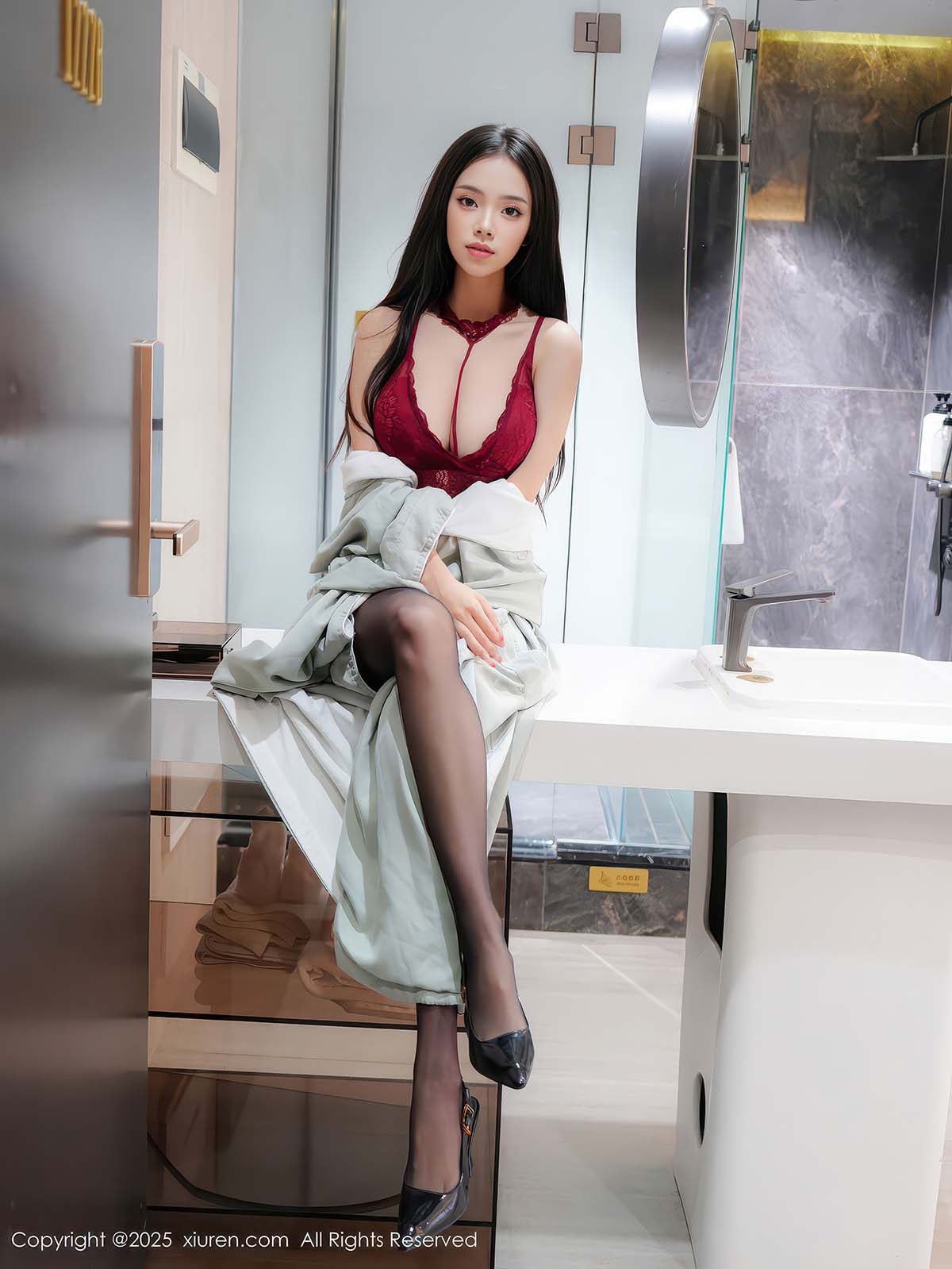 [Xiuren秀人网]2025.12.30 NO.11175 小奶娇 Xiuren秀人网-第1张