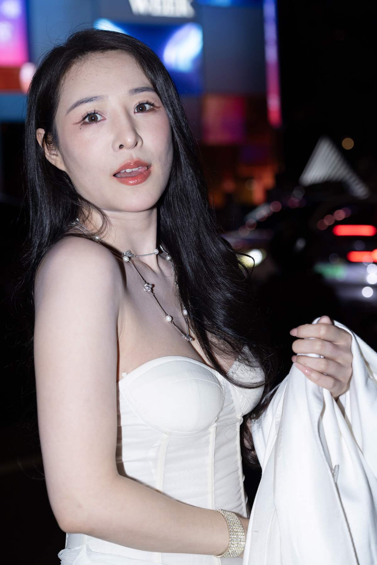 精选街拍作品 NO.5213 是小考拉呀 街拍-第1张