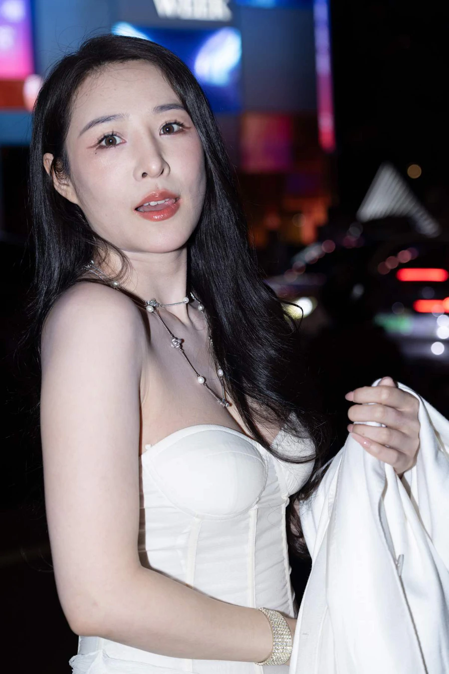 精选街拍作品 NO.5213 是小考拉呀 街拍-第1张