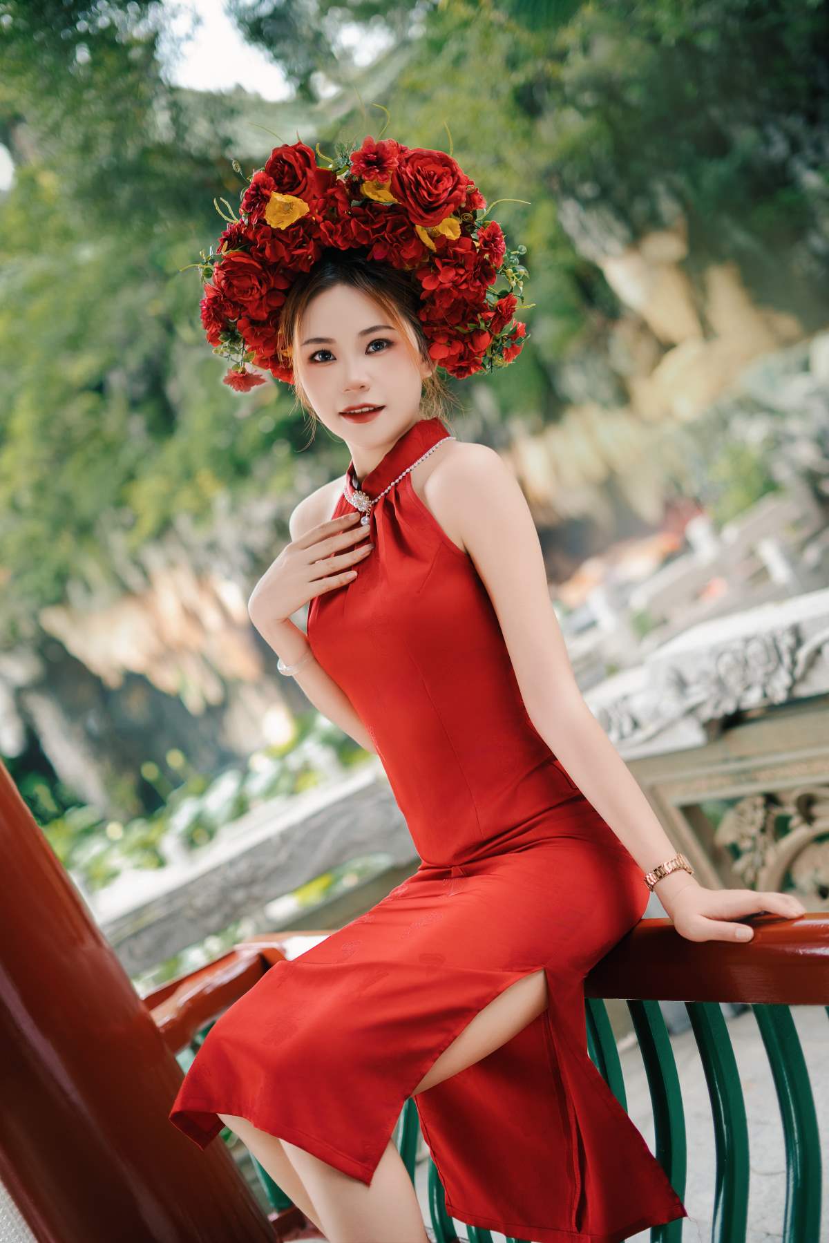 [YITUYU艺图语]2025.09.06 簪花少女 草莓熊 YITUYU艺图语-第1张