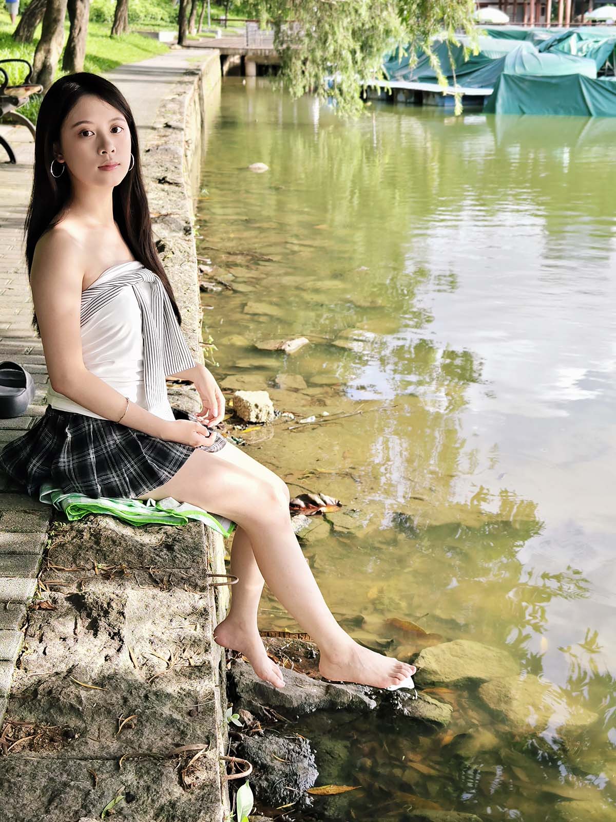 约拍系列 003号作品 高颜值短裙小妹 约拍系列-第1张