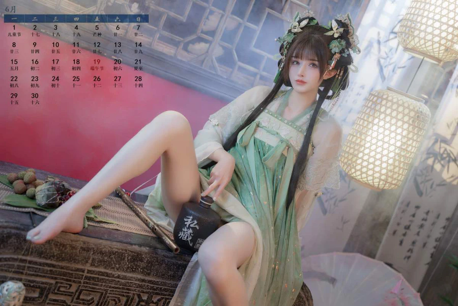 鹿八岁 – 2026精选日历壁纸 Cosplay-第1张