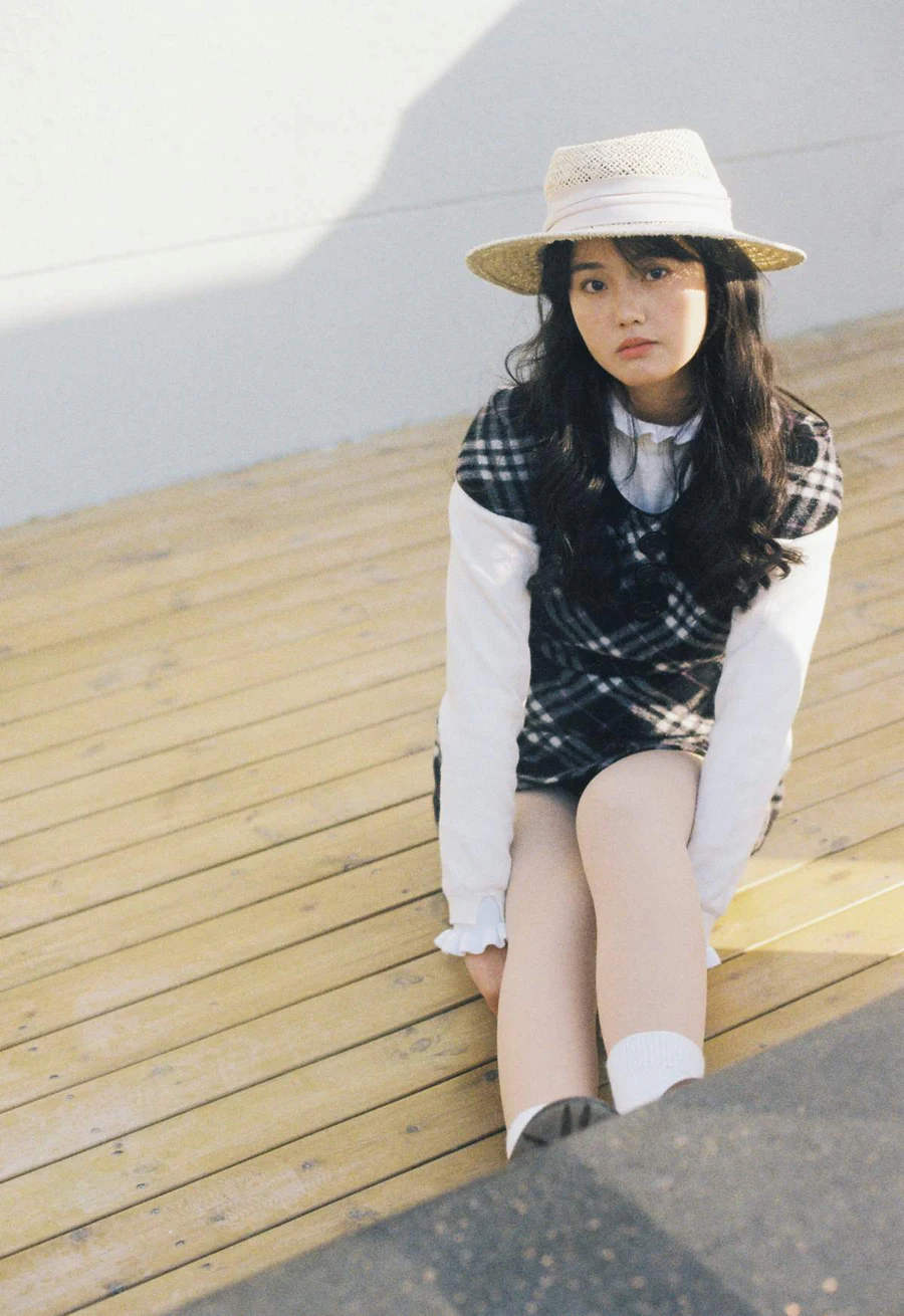 [YITUYU艺图语]2025.09.15 温暖又闪亮 爆毛绵羊 YITUYU艺图语-第1张