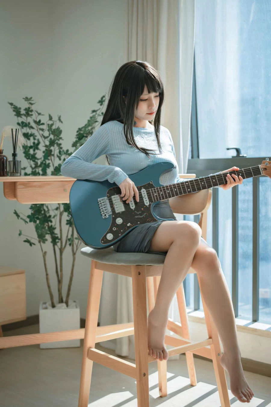 三無人型 – 吉他妹妹 Cosplay-第1张