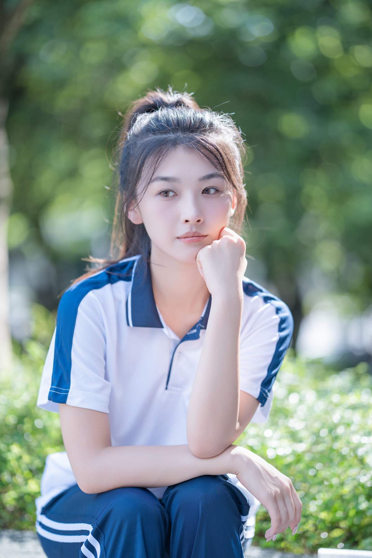 [YITUYU艺图语]2025.09.19 蓝白校服里的青春图鉴 小鹿 YITUYU艺图语-第1张