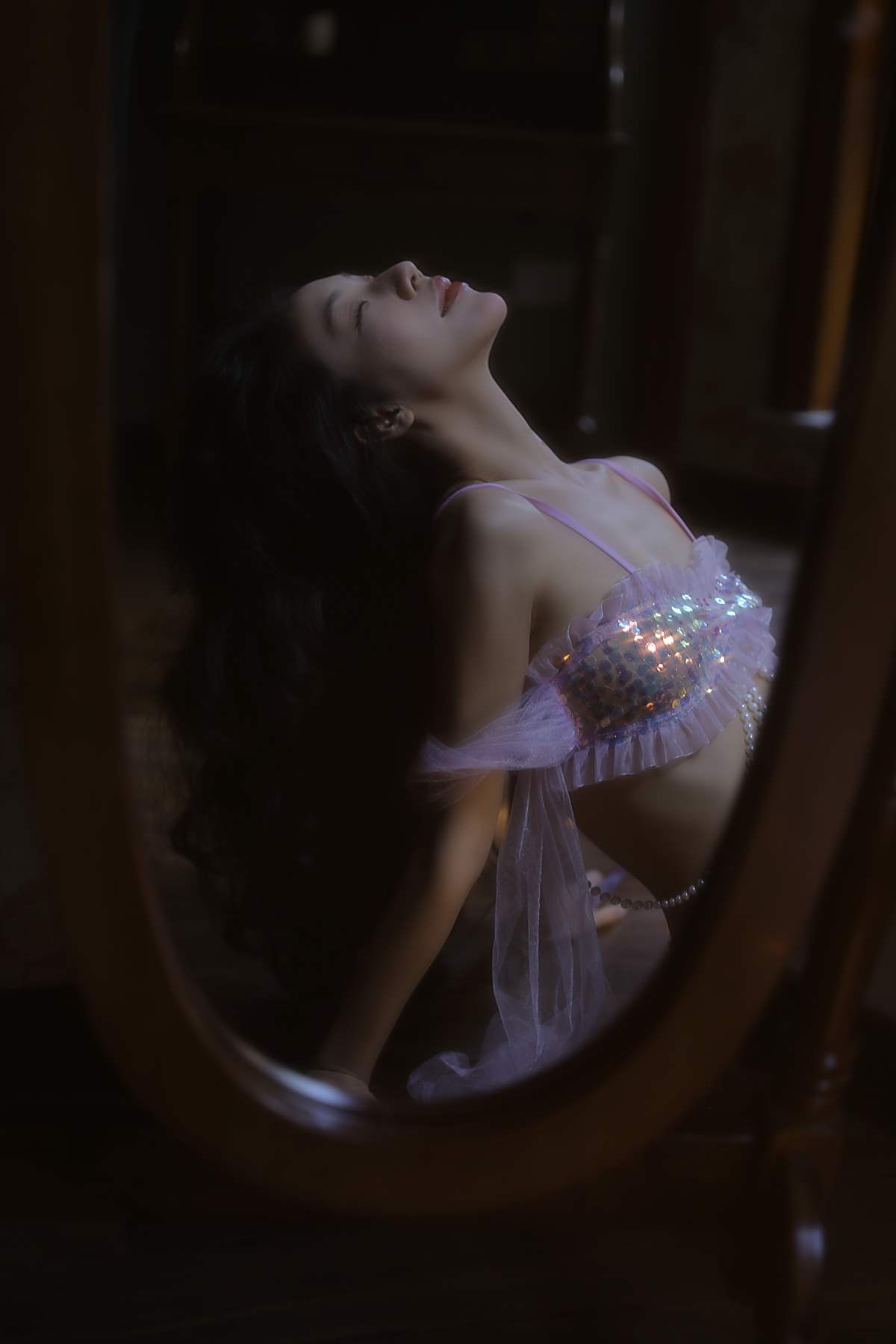 [YITUYU艺图语]2025.09.20 会发光的紫 野生模特园子 YITUYU艺图语-第1张