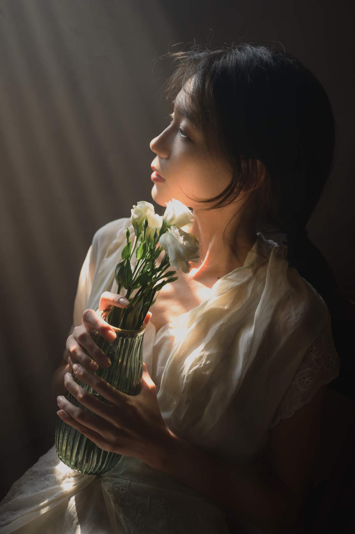 [YITUYU艺图语]2025.09.21 废墟光影 森森 YITUYU艺图语-第1张