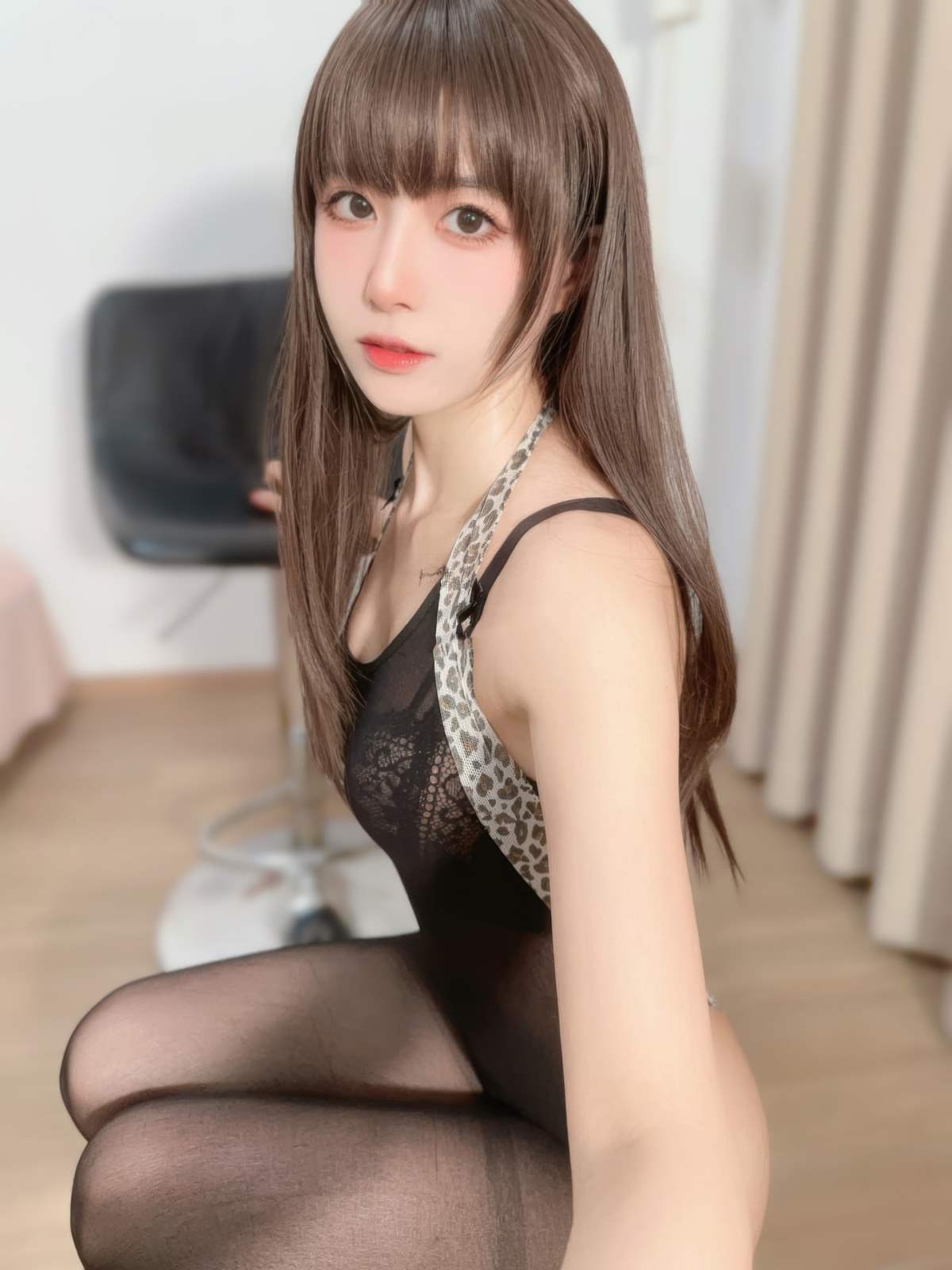 布丁大法 – 黑丝肥臀 Cosplay-第1张