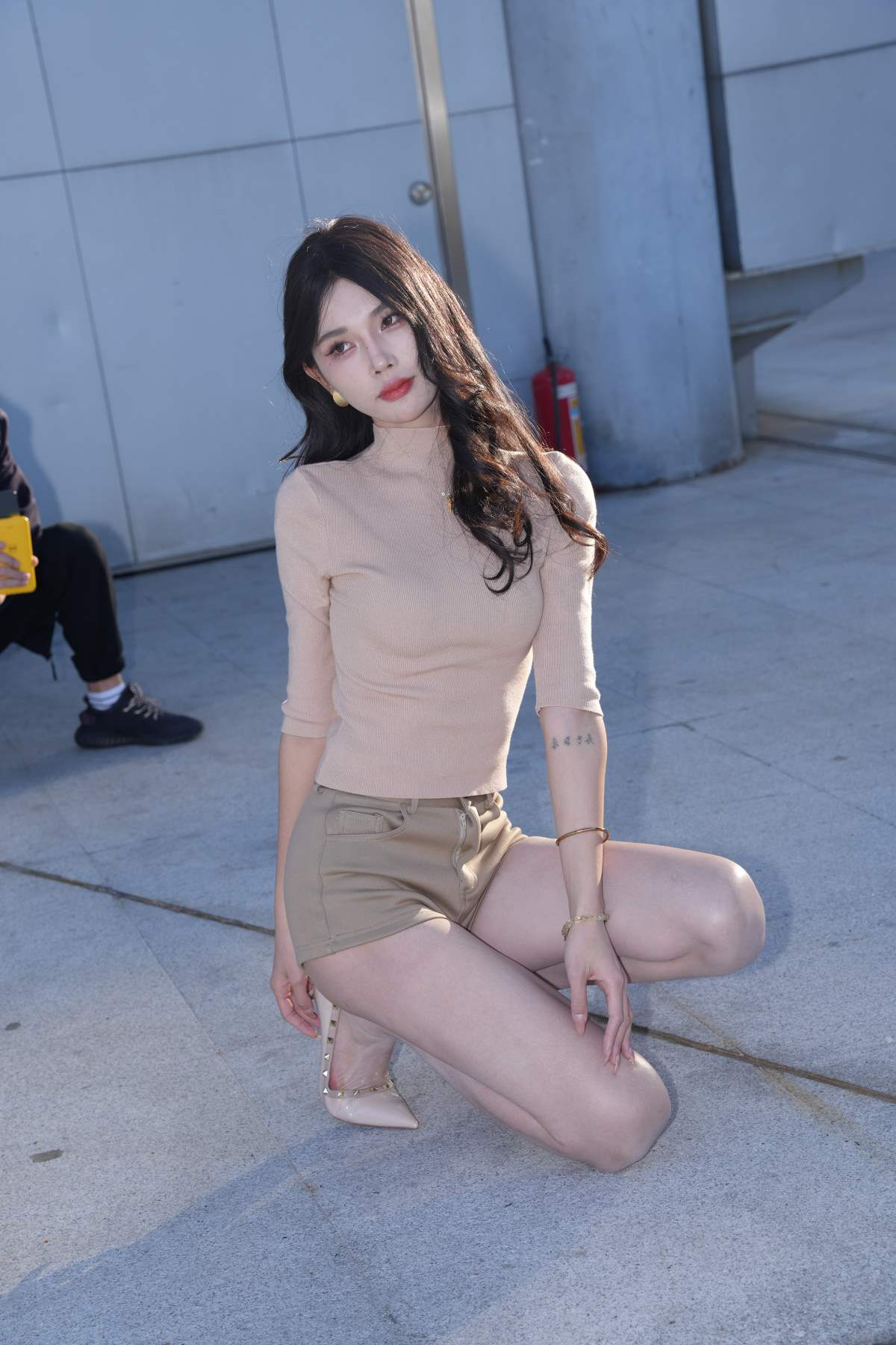 精选街拍作品 NO.5323 靓丽短裤冉啊冉 街拍-第1张