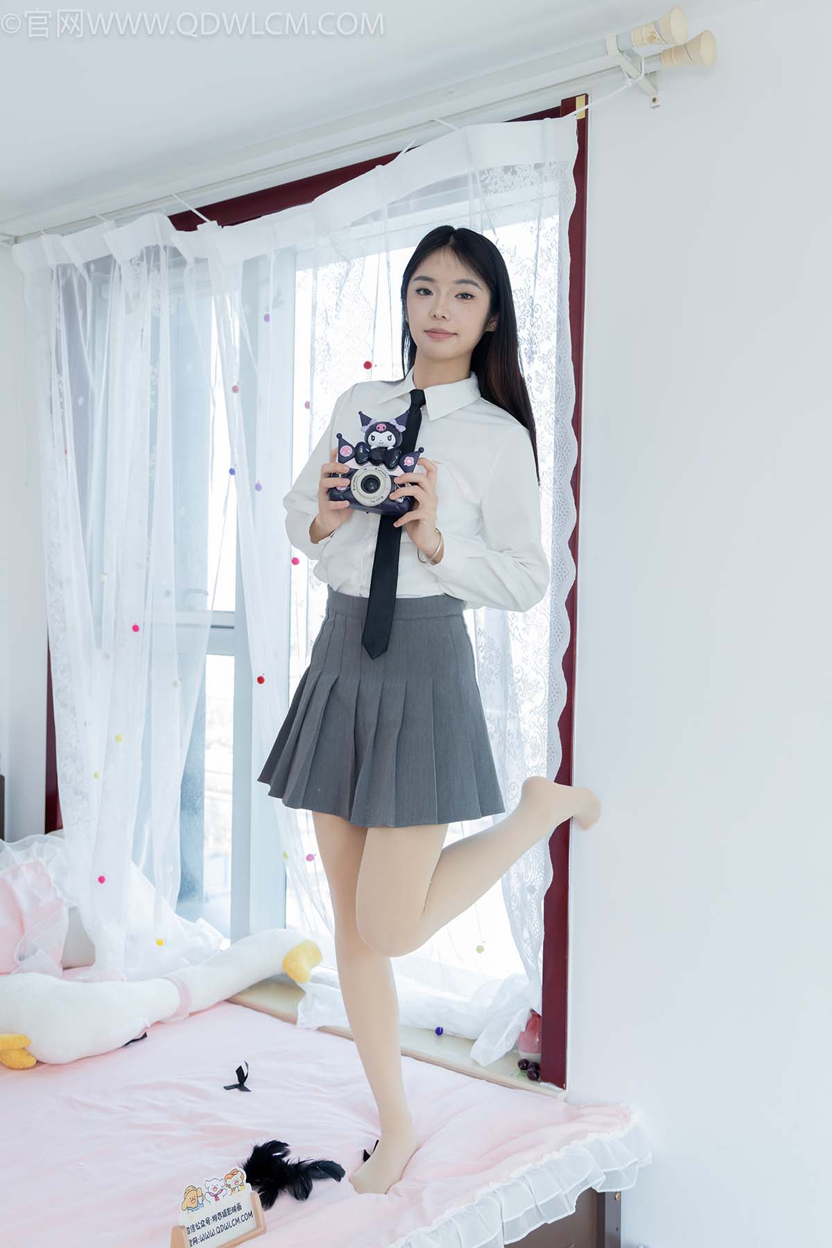 物恋传媒 NO.2614 青提-板鞋、厚肉丝 WLCM物恋传媒-第2张