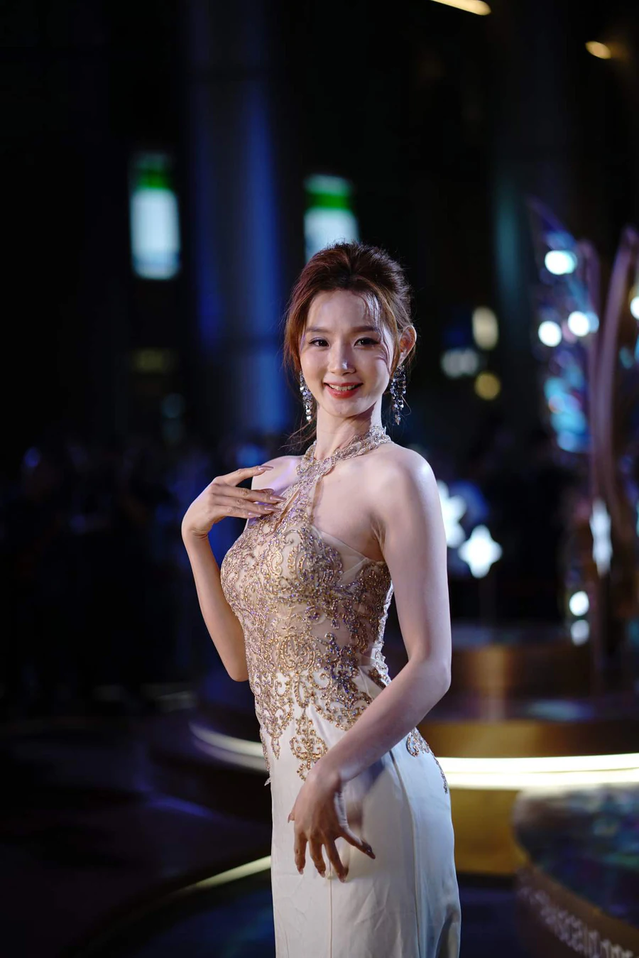 精选街拍作品 NO.5355 广州天德广场时尚秀A 街拍-第1张