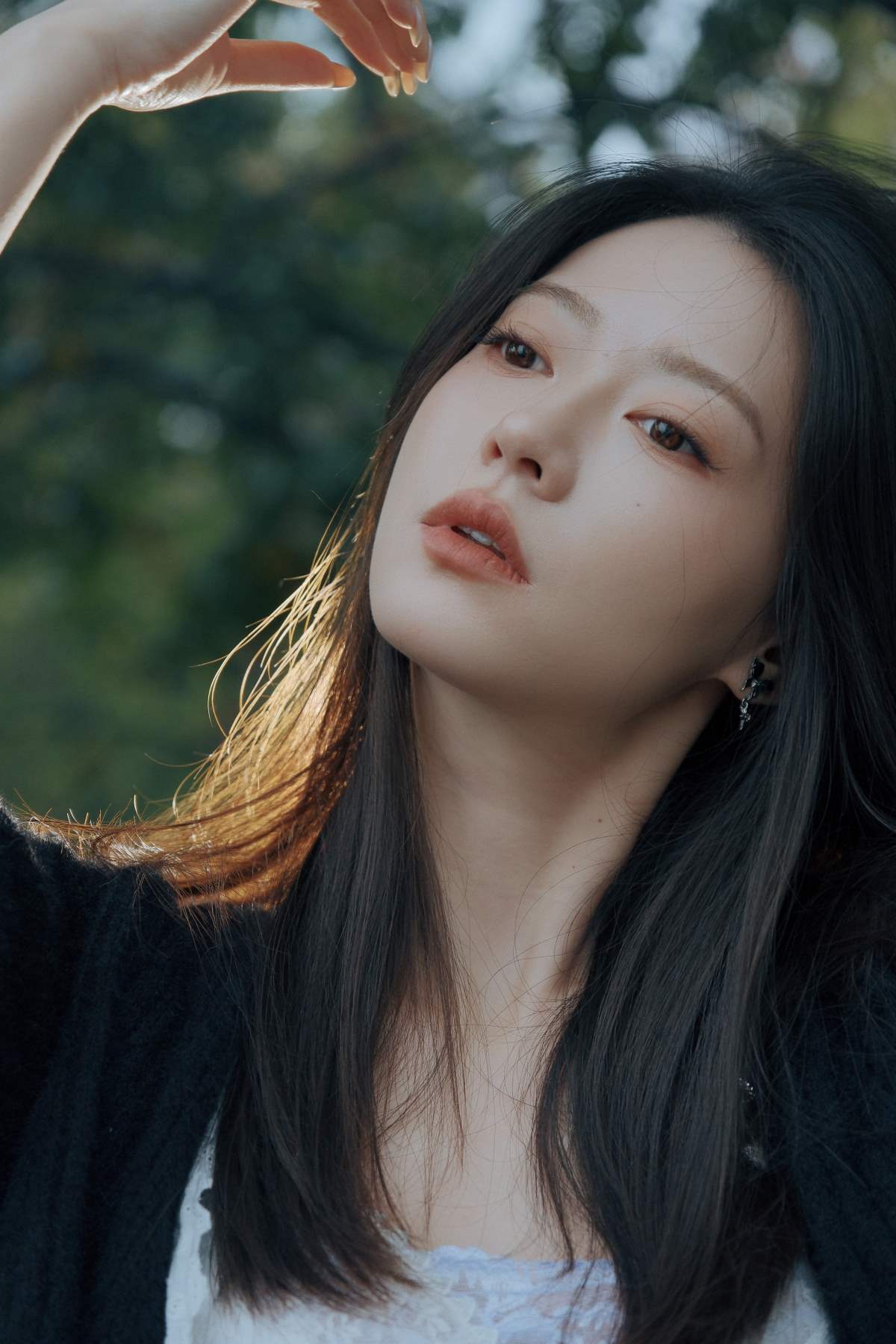 [YITUYU艺图语]2025.10.10 雨中 万元里美 YITUYU艺图语-第1张