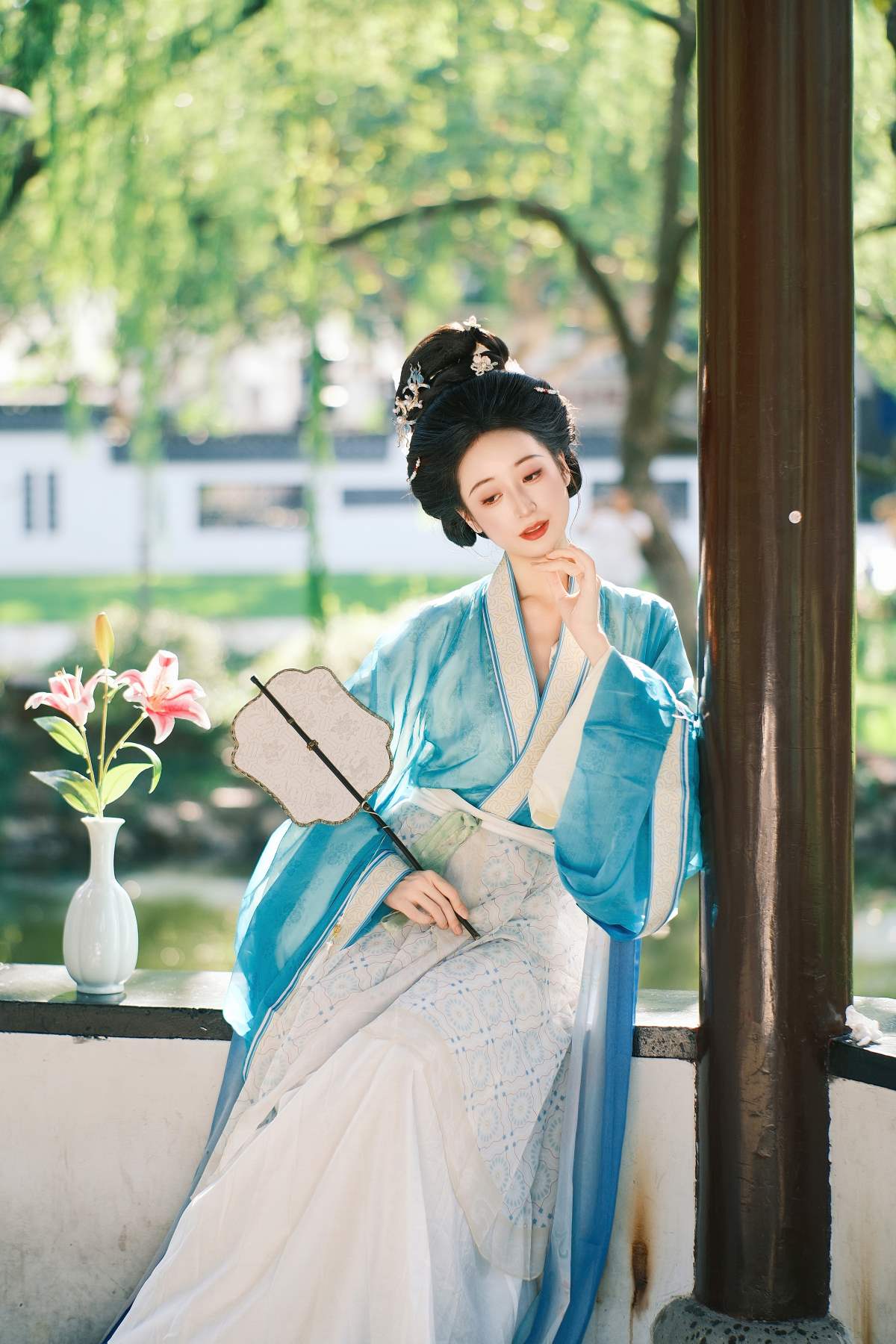 [YITUYU艺图语]2025.10.11 画中人 小何 YITUYU艺图语-第1张