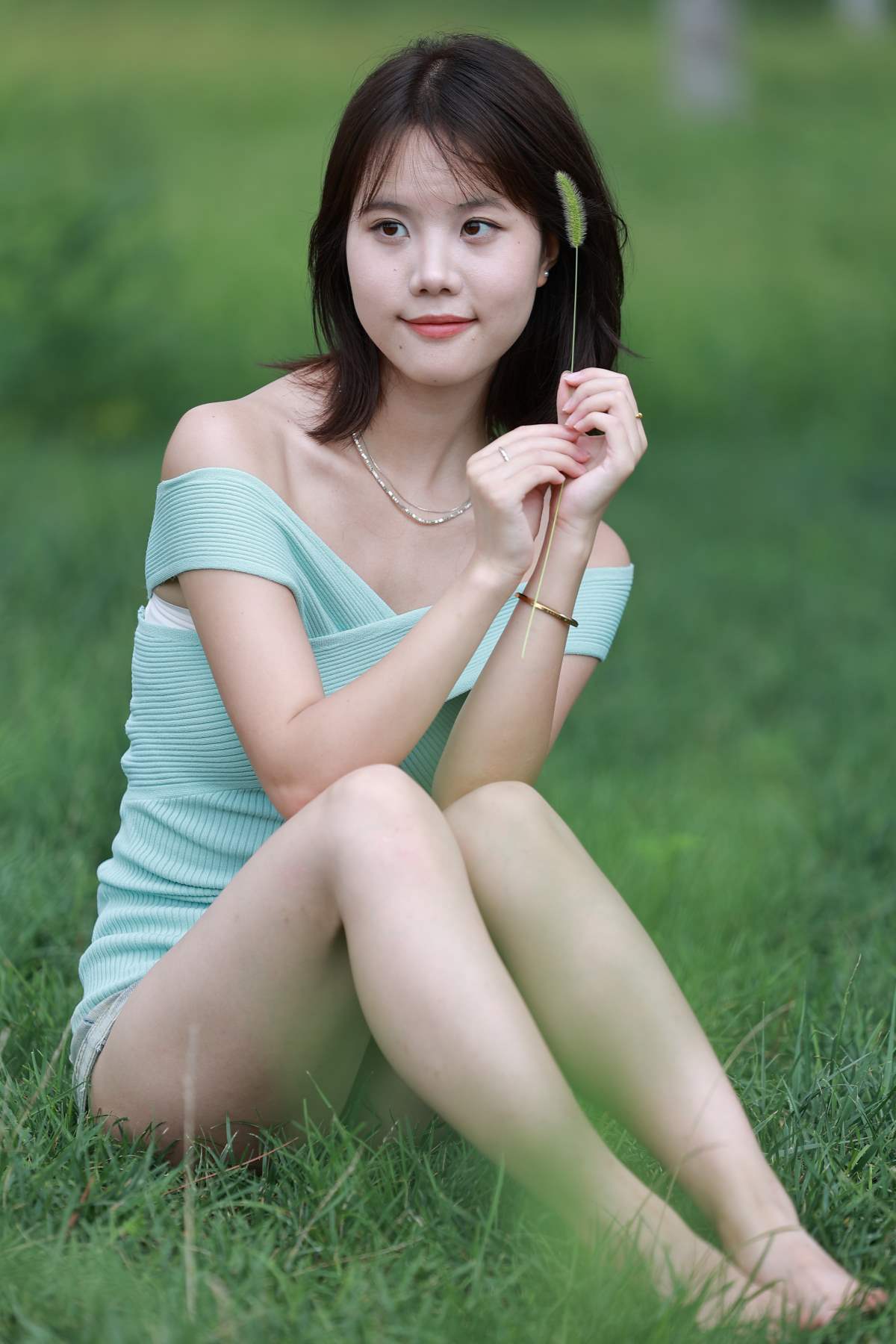 [YITUYU艺图语]2025.10.12 夏天 ZIZI YITUYU艺图语-第1张