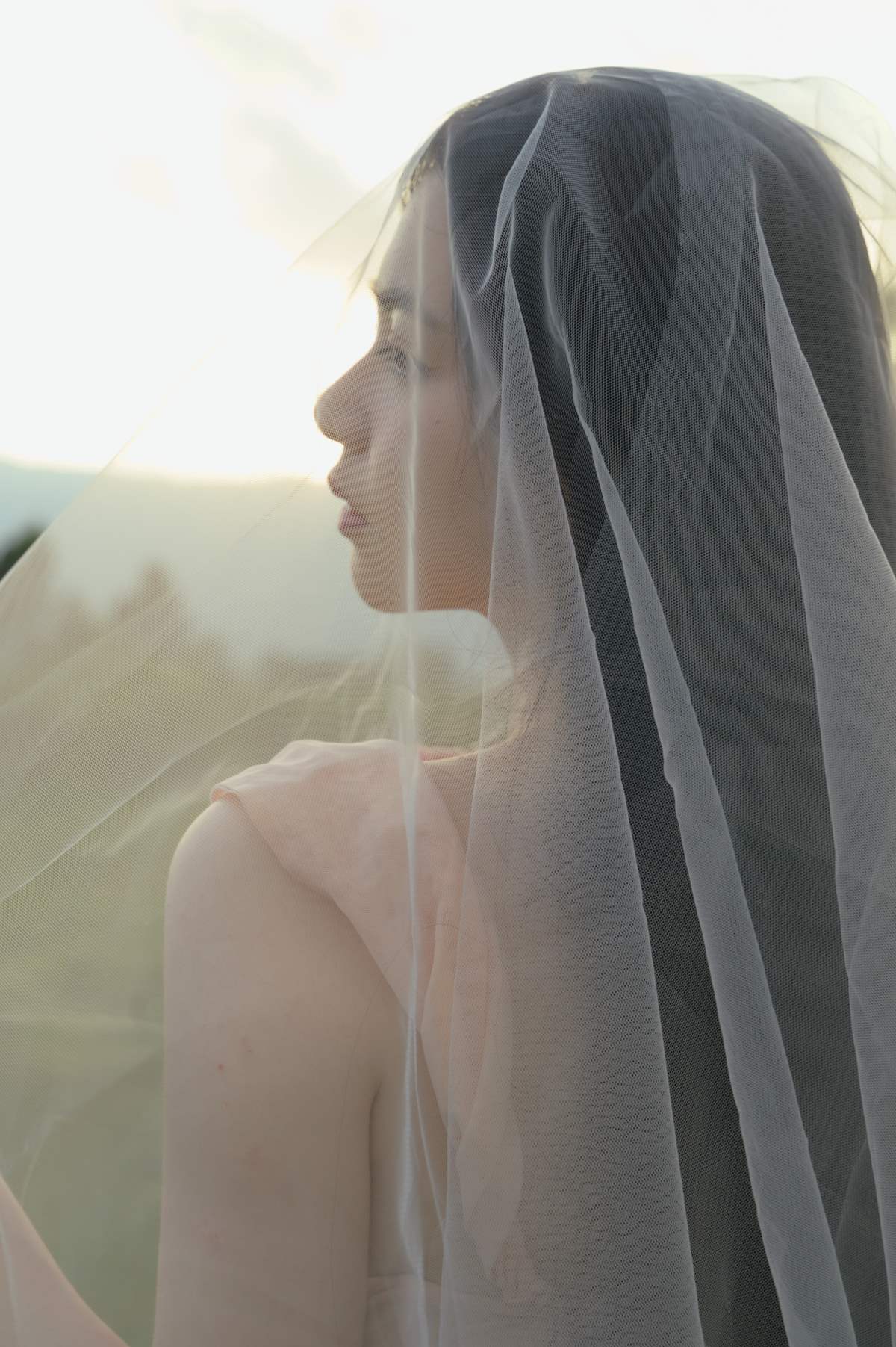 [YITUYU艺图语]2025.10.14 致黄昏 涣枝 YITUYU艺图语-第1张